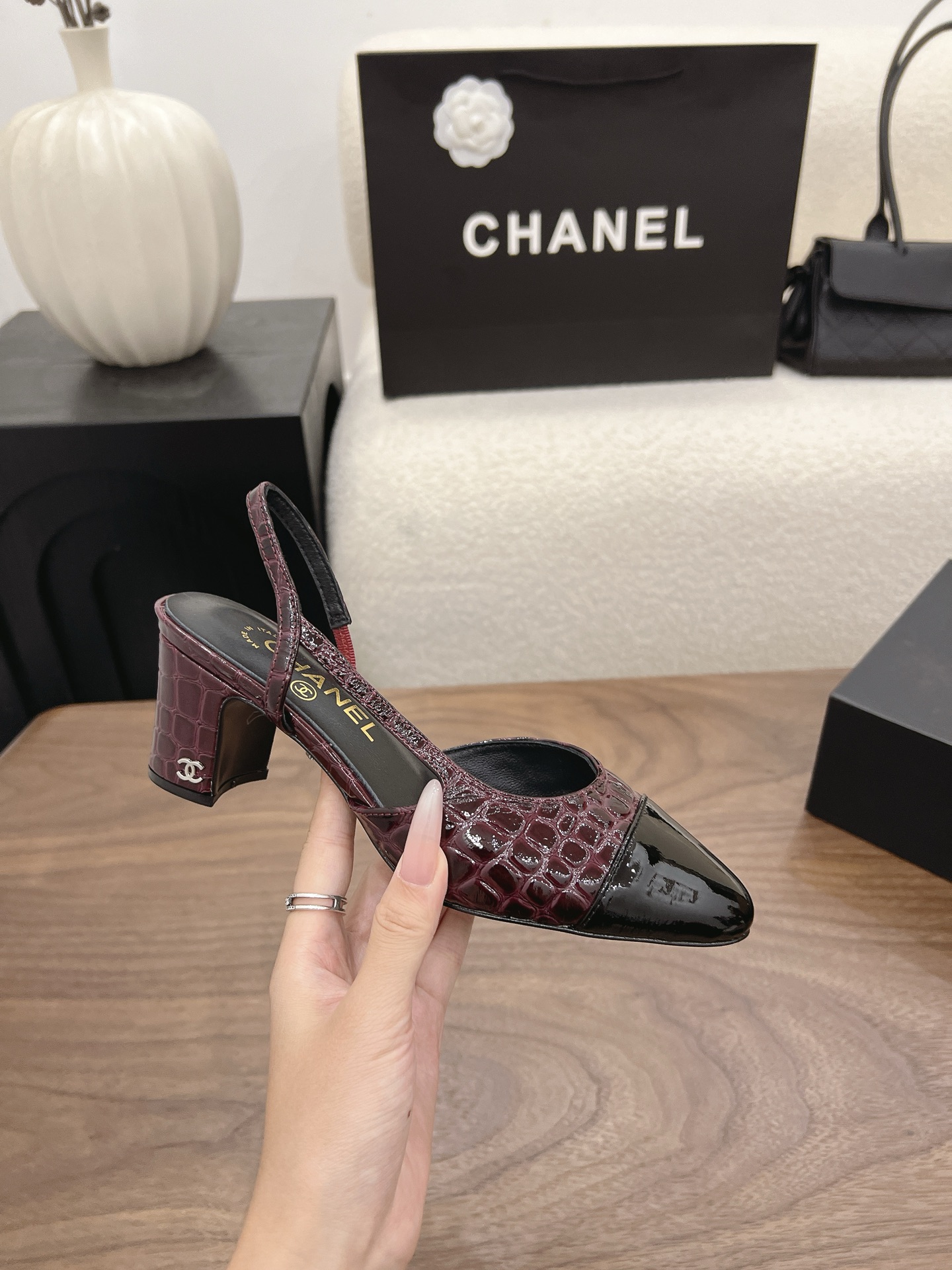 Designer Women Shoes