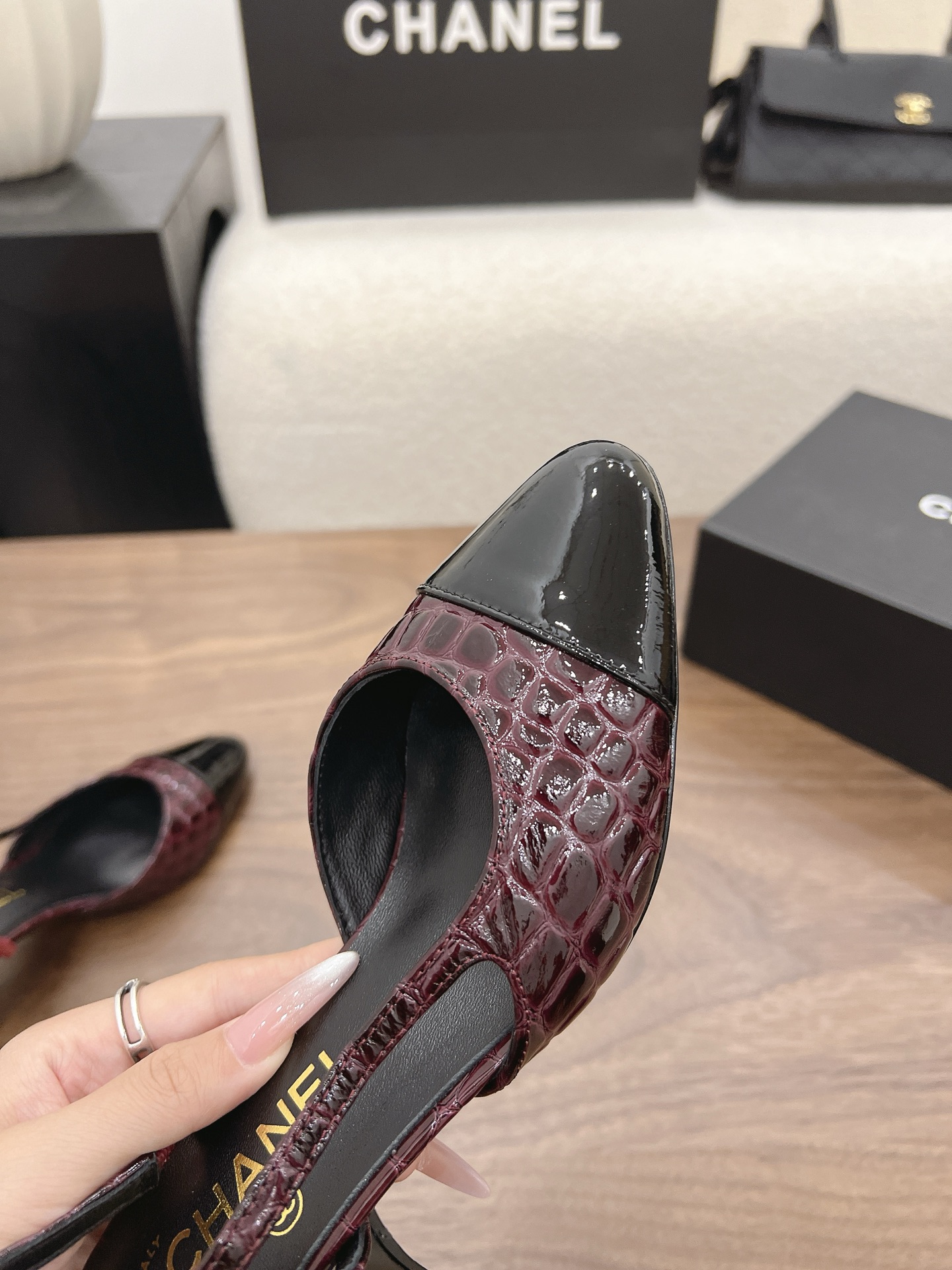 Designer Women Shoes