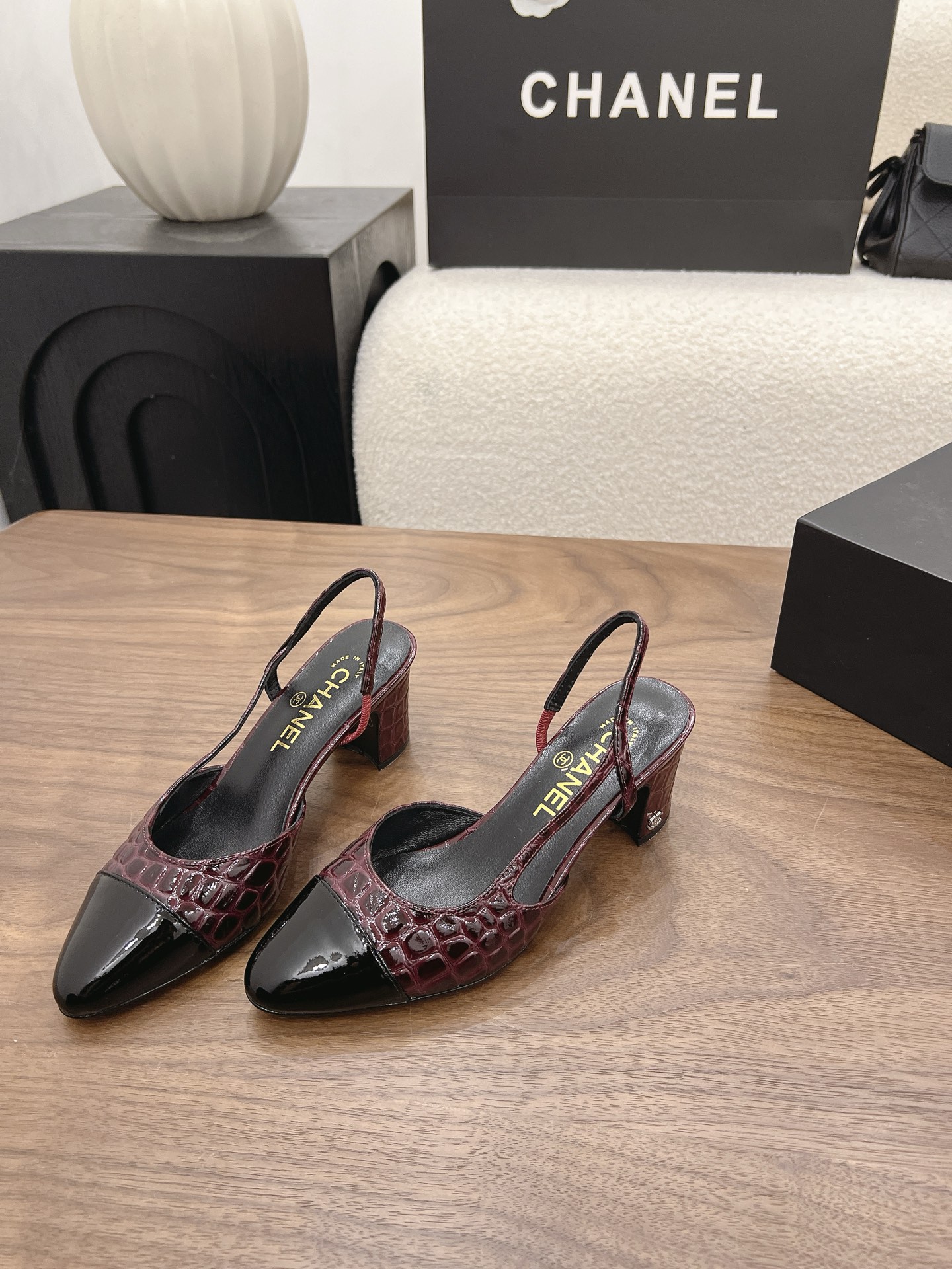 Designer Women Shoes