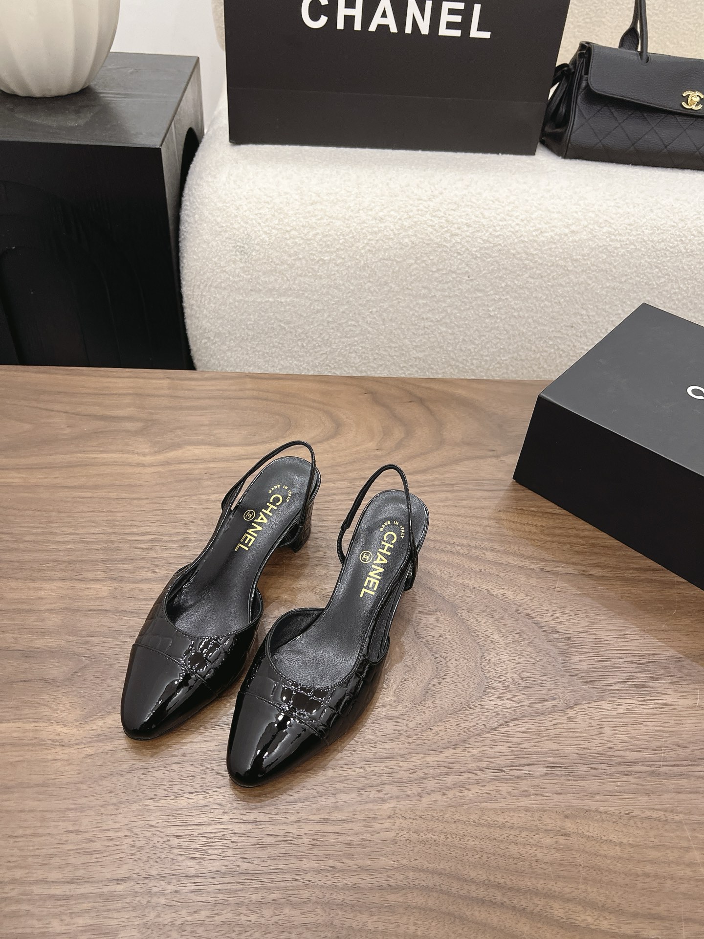 Designer Women Shoes