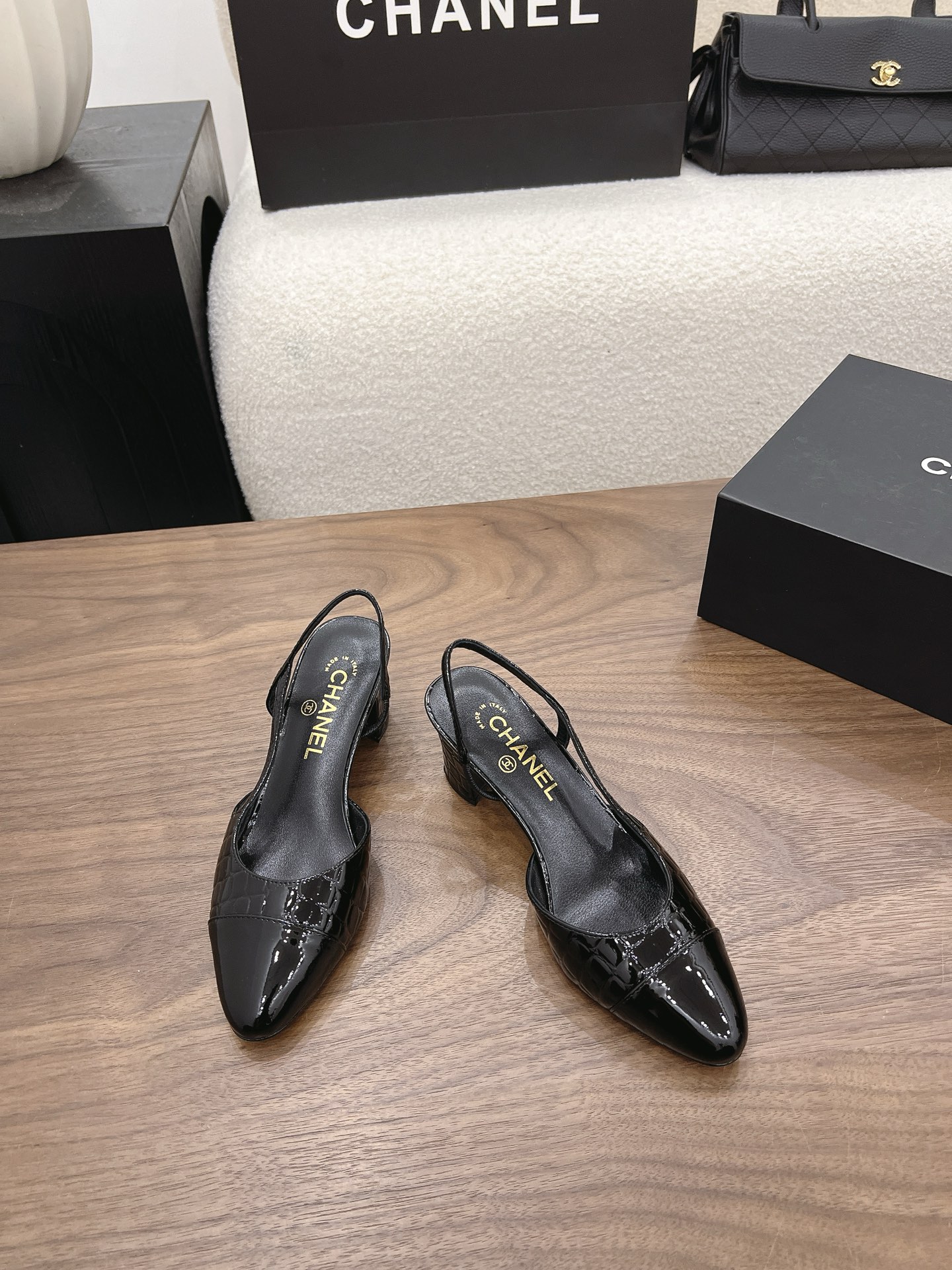 Designer Women Shoes