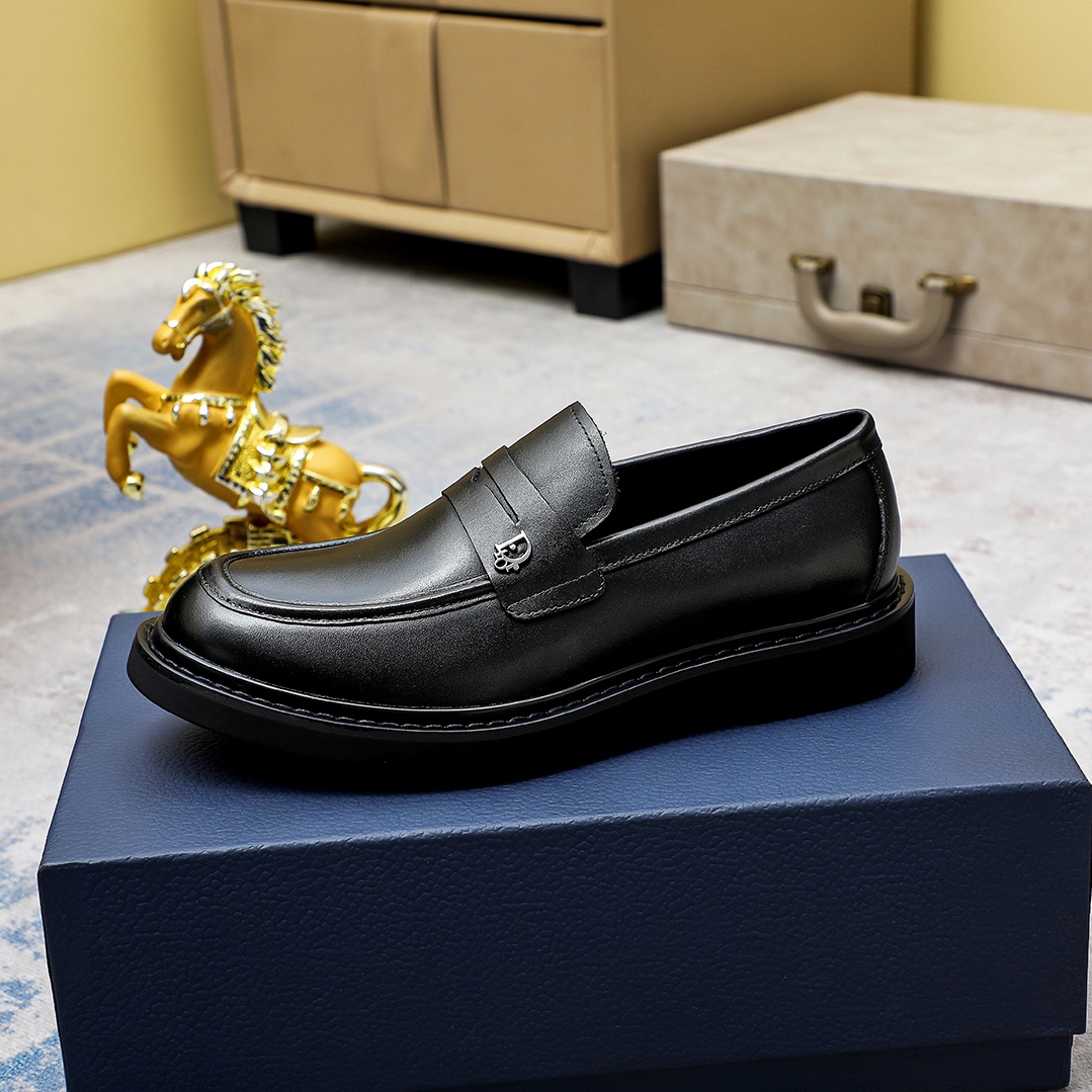 Dior Men's Black Leather Loafers - Stylish & Comfortable Shoes 7 i1713885895 1917 0