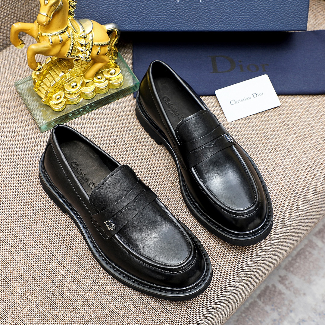Dior Men's Black Leather Loafers - Stylish & Comfortable Shoes 3 i1713885904 2096 0