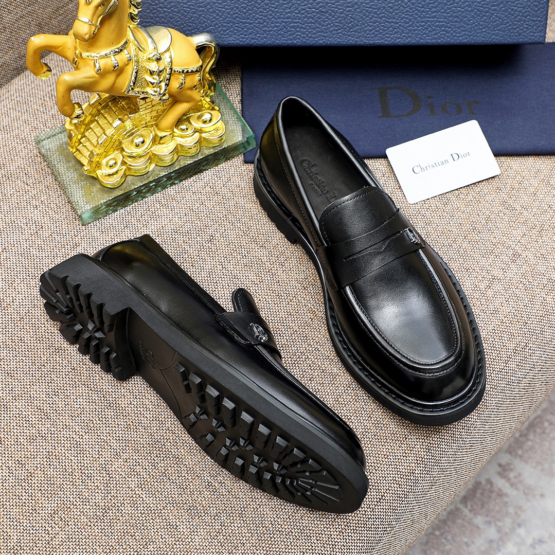 Dior Men's Black Leather Loafers - Stylish & Comfortable Shoes 6 i1713885904 4619 0