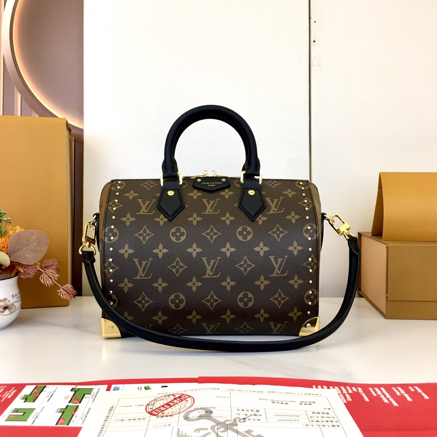 Louis Vuitton Speedy 25 Monogram Canvas Handbag with Leather Trim 2 i1754413769675 6040 0 0