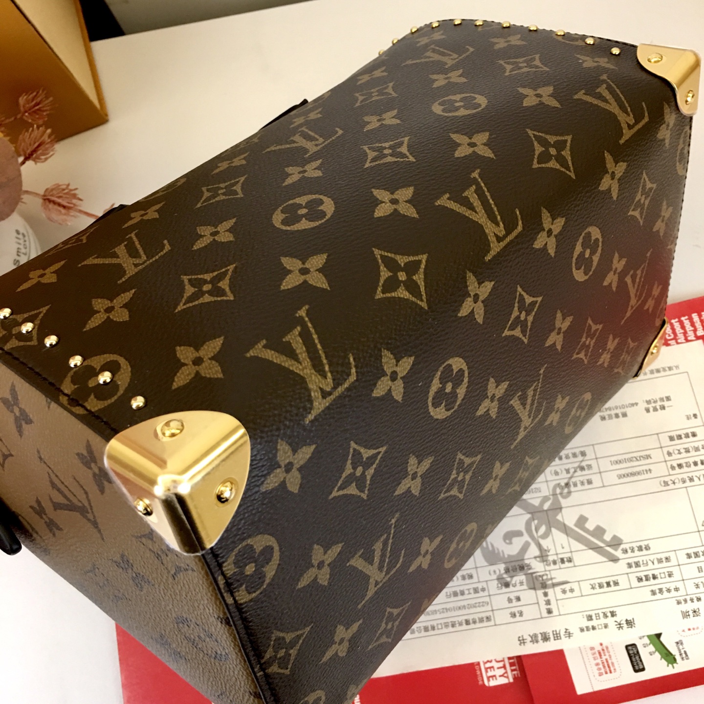 Louis Vuitton Speedy 25 Monogram Canvas Handbag with Leather Trim 7 i1754413769675 8243 0 5