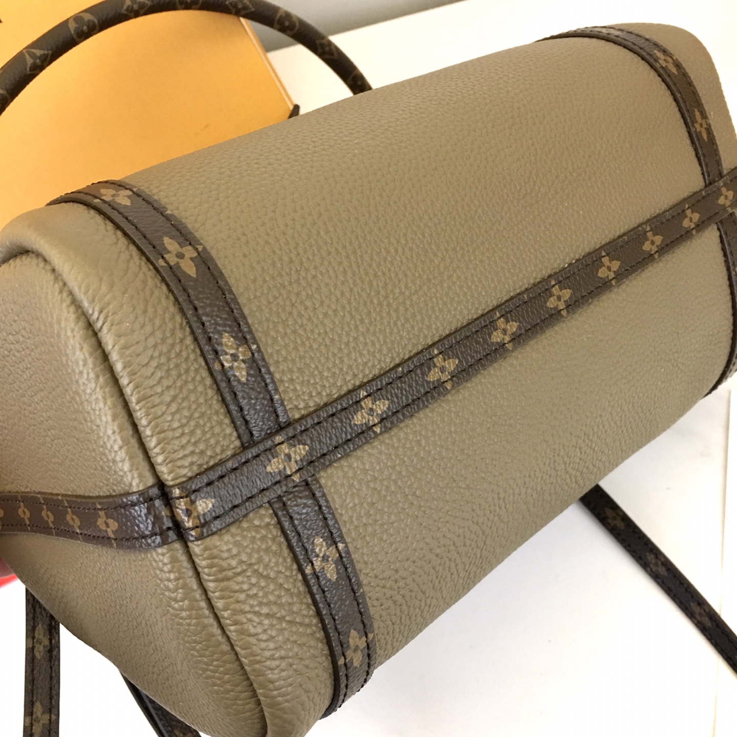 Louis Vuitton Express Small Handbag, Monogram Leather, Urban Sophistication 7 i1756318720568 5236 0 6