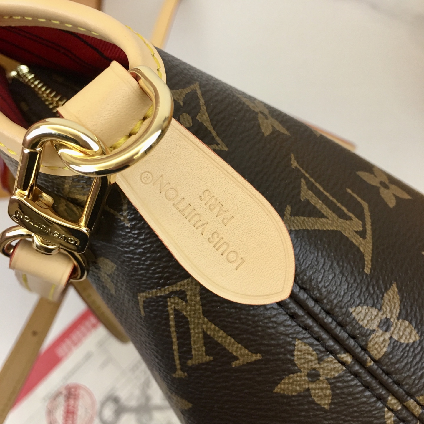Louis Vuitton Ever More Small Handbag in Monogram Canvas with Gold Chain 6 i1758818741553 8136 0 5