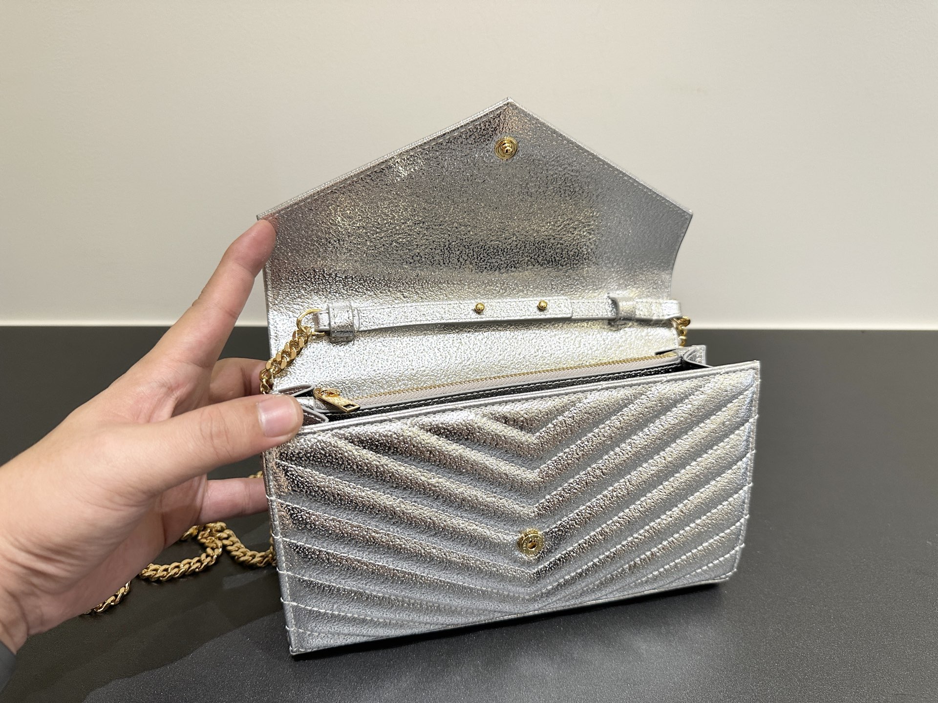 Yves Saint Laurent Monogram WOC Wallet On Chain Silver Diamond Quilted 7 i1758861936798 5470 0 6