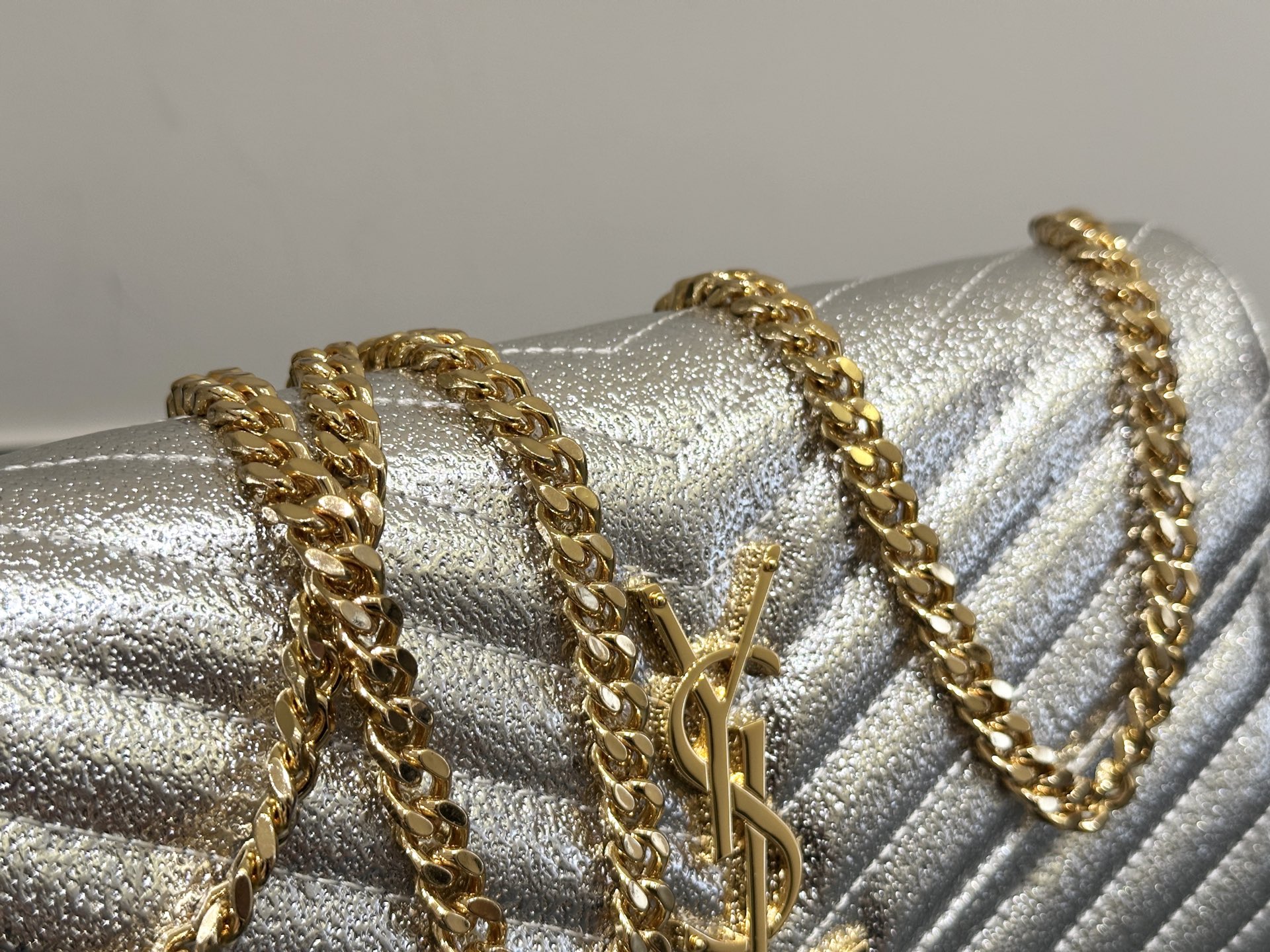 Yves Saint Laurent Monogram WOC Wallet On Chain Silver Diamond Quilted 9 i1758861969438 3383 0 7