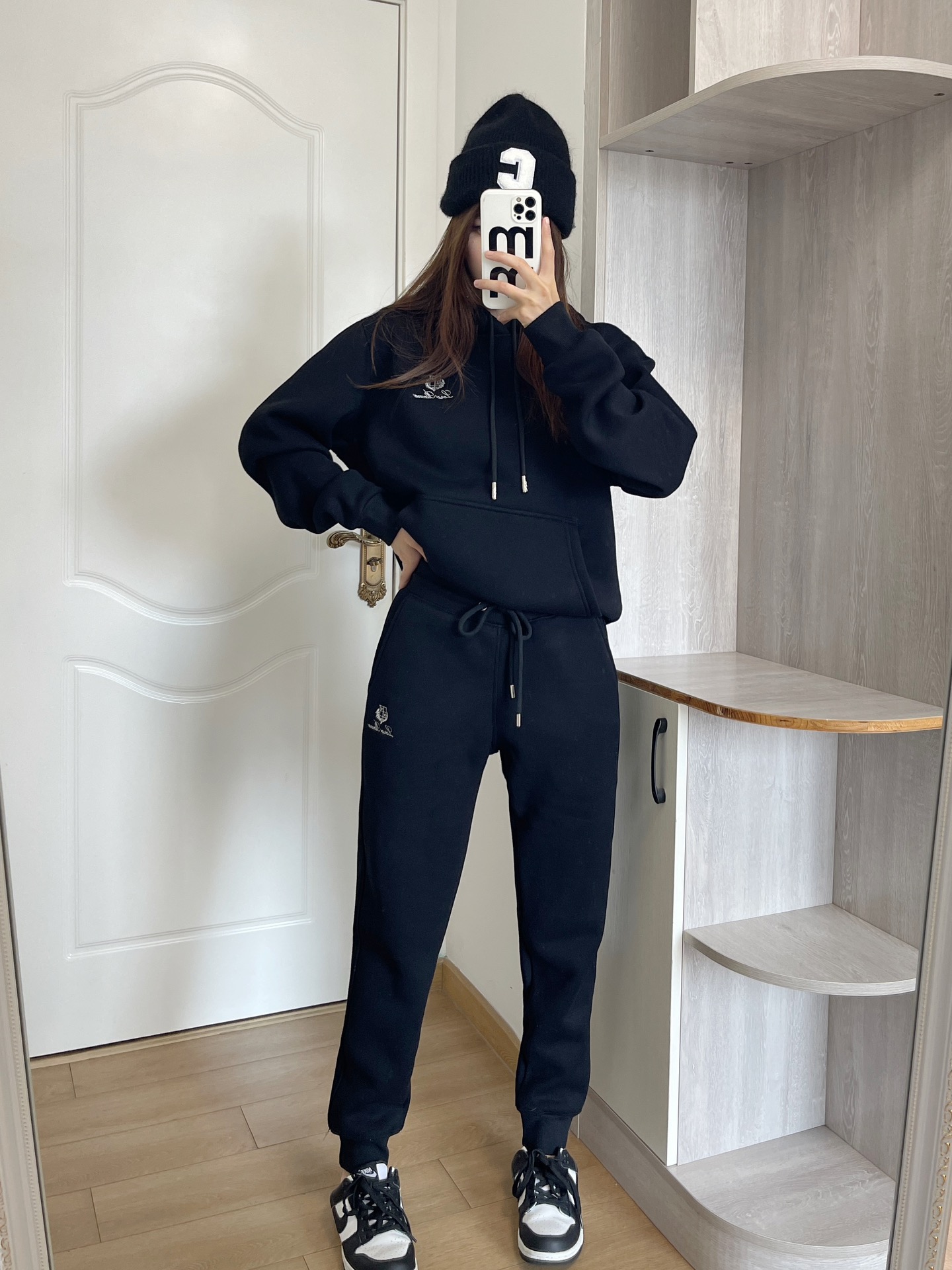 NO:577071,Model 166 98 wears size S with loose waist, alexander wang19860909模特166 98穿S码腰围宽松,,alexander wang,Women's clothing