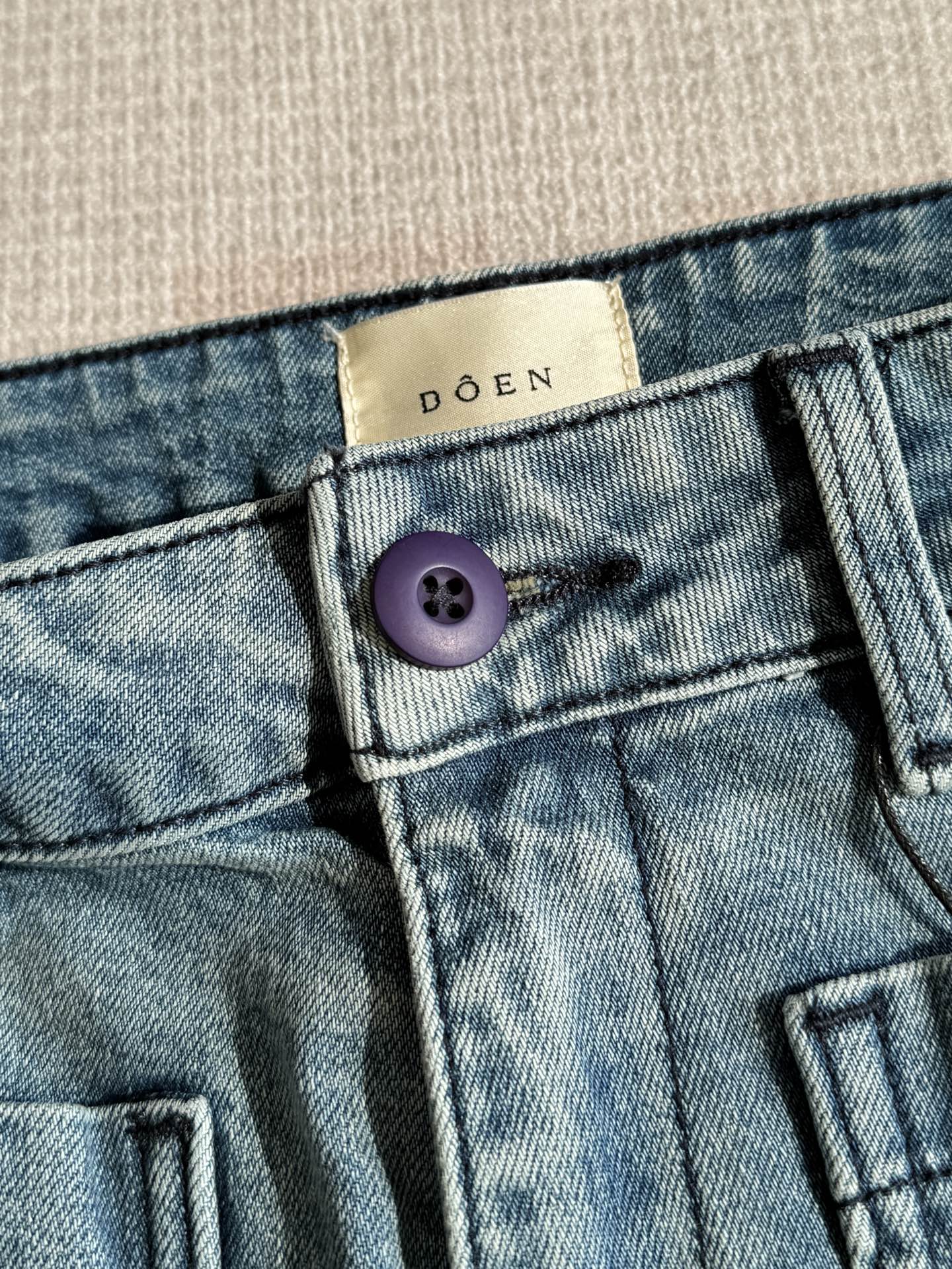 NO:314902,Specially customized high-end denim fabric, super ductility and easy to wear!  High-density fabrics with high color and no fading, jeans have a good sense of quality, durable wear and wear, not easy to deform, jeans, alexander wang19860909专门定制了高端牛仔面料,延展性超强,超好穿！高密度的面料,色泽度高不易掉色,牛仔裤的品质感很好,耐穿耐磨不易变形,,jeans,alexander wang,Women's clothing