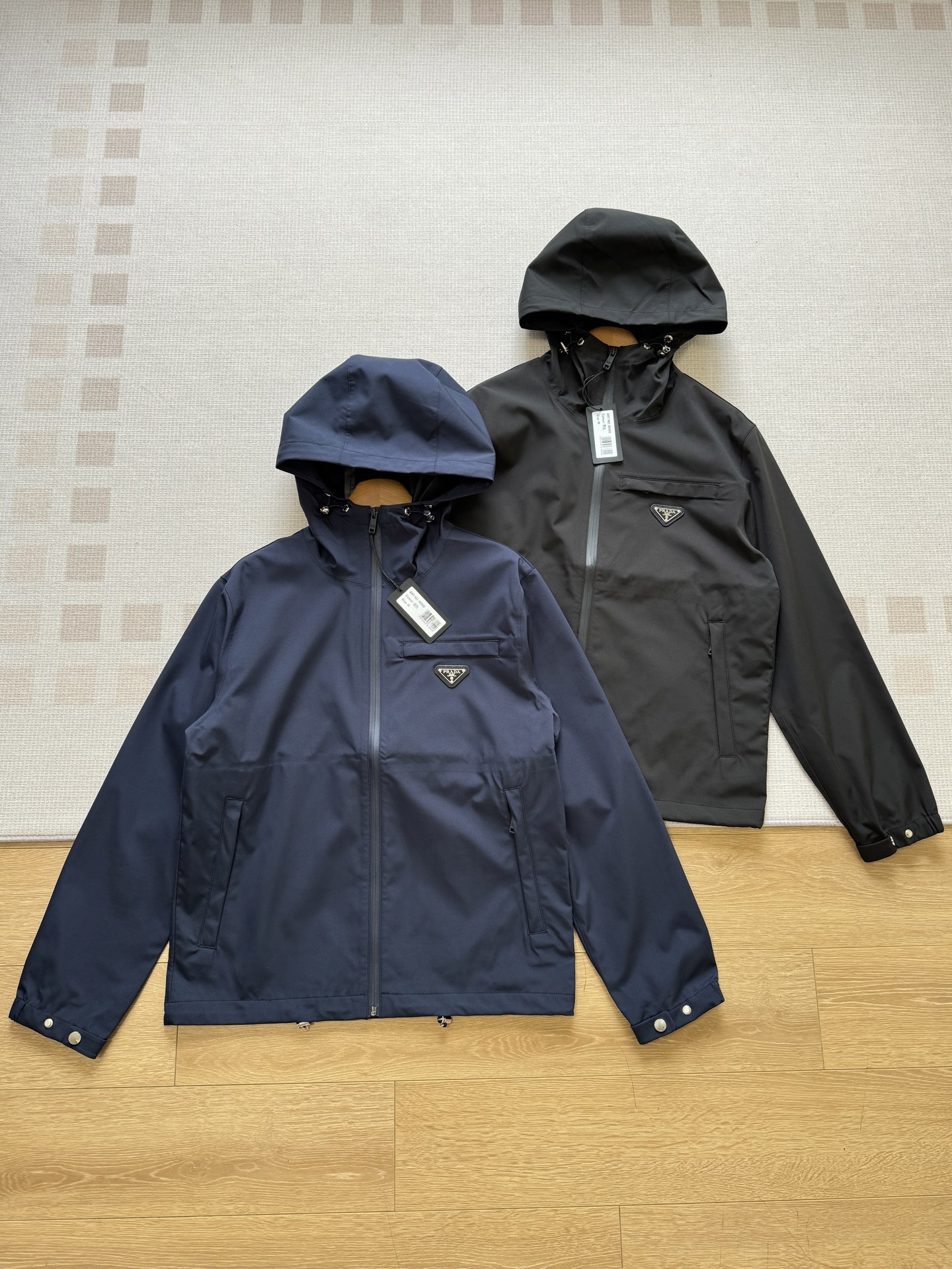 NO:307213,Black is hard to look at, blue is high-end and elegant!  Just wear a basic sweater and T-shirt with a basic inner layer, simple and casual ~ and straight-leg pants and casual trousers, all JUE best cp!  ~ Enrich the overall look!  Overall high-end and extremely textured and powerful, must-have, business suit, alexander wang19860909黑色狠耐看,蓝色高级大气！ 内搭基础的针织衫、T 恤穿就好, 简单随意～和西装直筒裤、休闲裤、都是JUE佳 cp！~丰富了整体的造型！整体高级而极具质感实力至此 必入款,,business suit,alexander wang,Women's clothing