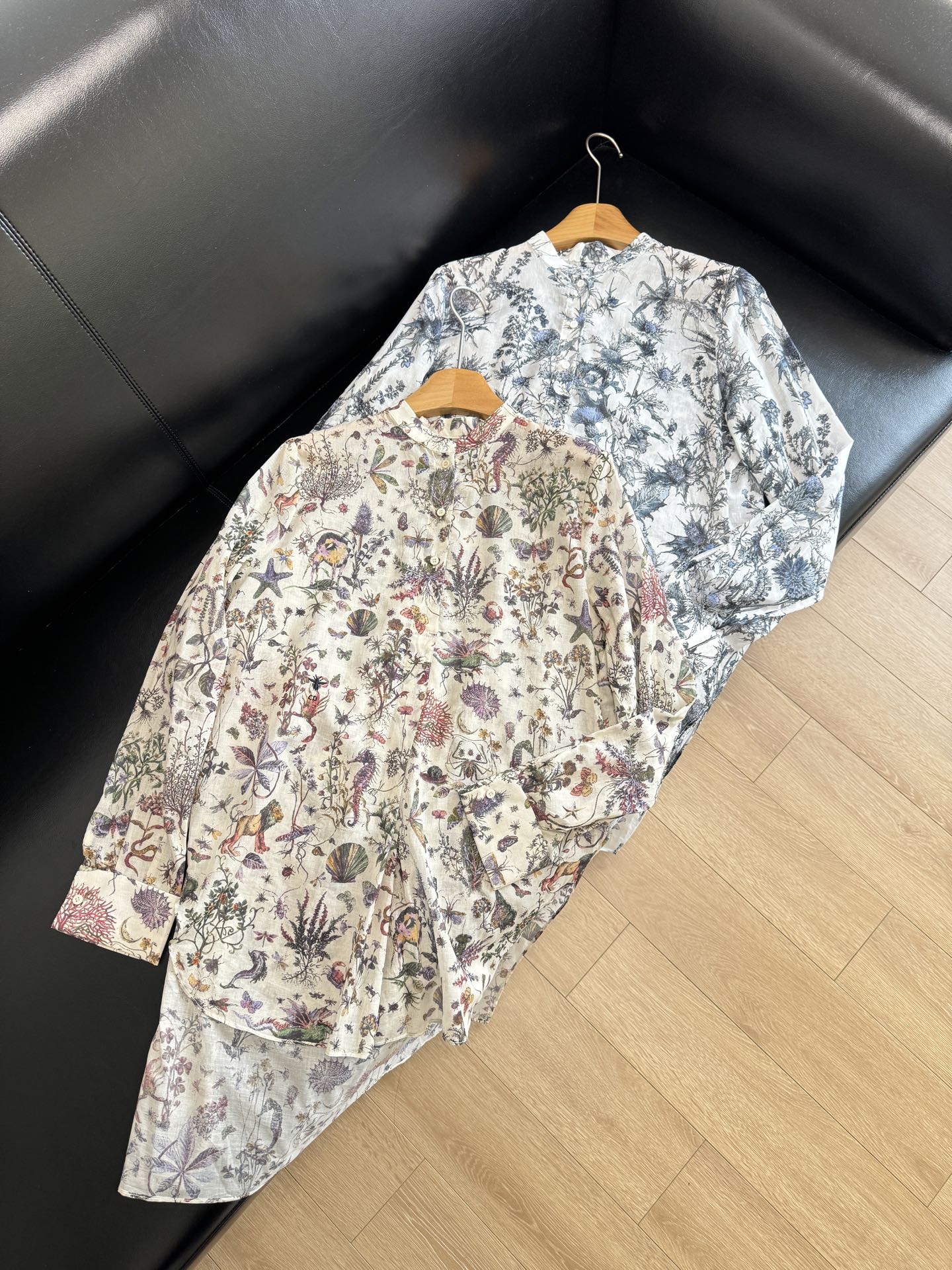 NO:308223,Small slit on the side   short front and long back design, comfortable and restrained feeling, giving you more freedom of movement when wearing clothes, elegant and stretching posture, showing your elegant temperament in every move~,,alexander wang19860909侧边小开叉 下摆前短后长设计,舒适芜束缚感 赋予穿着哽多活动自由,优雅舒展身姿 举手投足间尽显你的优雅气质~,,alexander wang,Women's clothing