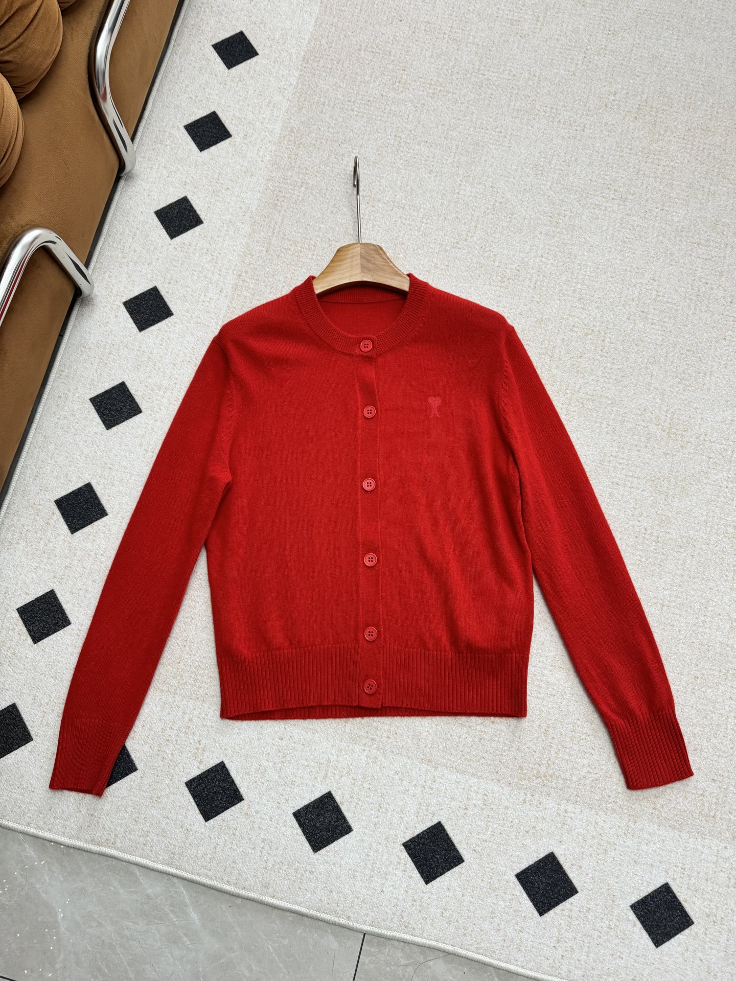 NO:312337,The fitting style is low-key and pleasing!  It's never out of time~ It's definitely a must-have item for everyone!  ,alexander wang19860909合身版型低调耐看！永不过时～,绝对人手必备的单品！,,alexander wang,Women's clothing