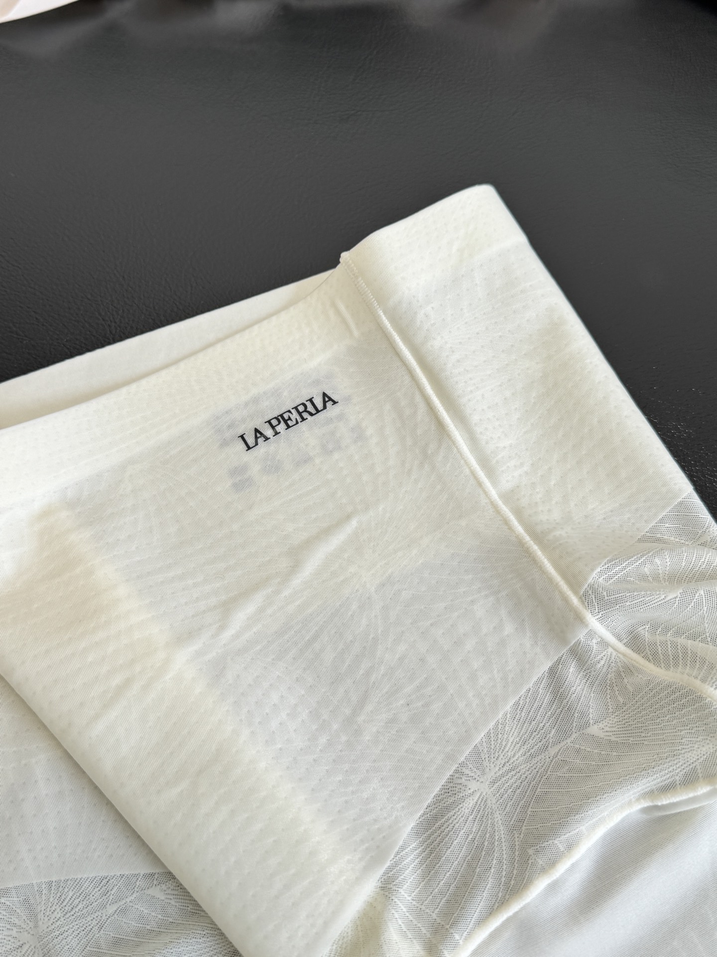 NO:312930,Ultra-thin silky face mask jacquard fabric, looming sexy, smooth and refreshing touch, alexander wang19860909超薄丝滑面膜提花面料,若隐若现的性感,触感润滑冰爽,,,alexander wang,Women's clothing