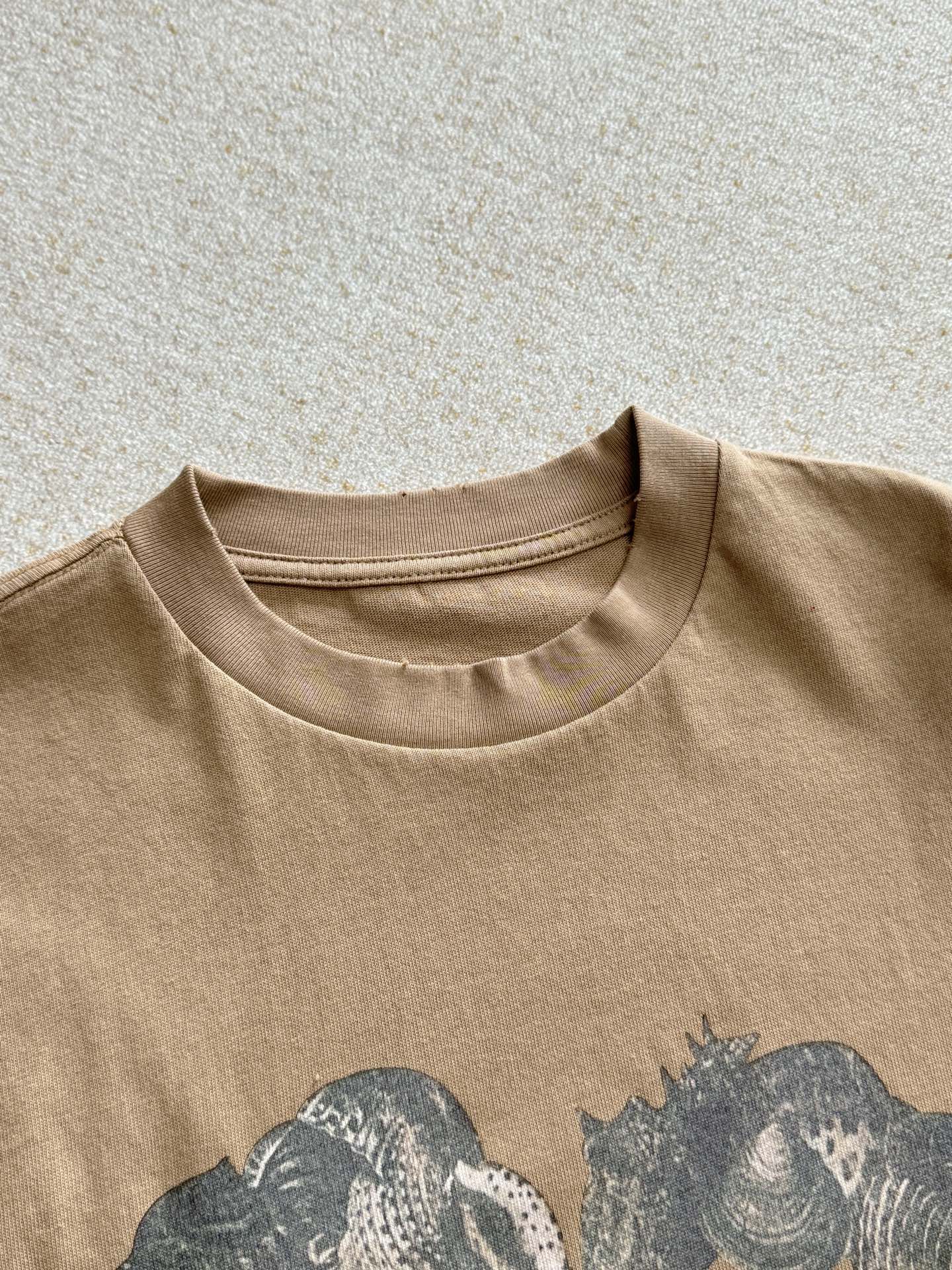 NO:321765,The fabric is pure cotton, soft to the touch, the fabric is comfortable, the wiring is very exquisite and textured!  Great texture!  It is skin-friendly and breathable without sweating when worn!  ,alexander wang19860909面料纯棉,手感柔软 面料舒适,走线非常精致有质感！质感棒棒的！穿在身上亲肤透气不闷汗！,,alexander wang,Women's clothing