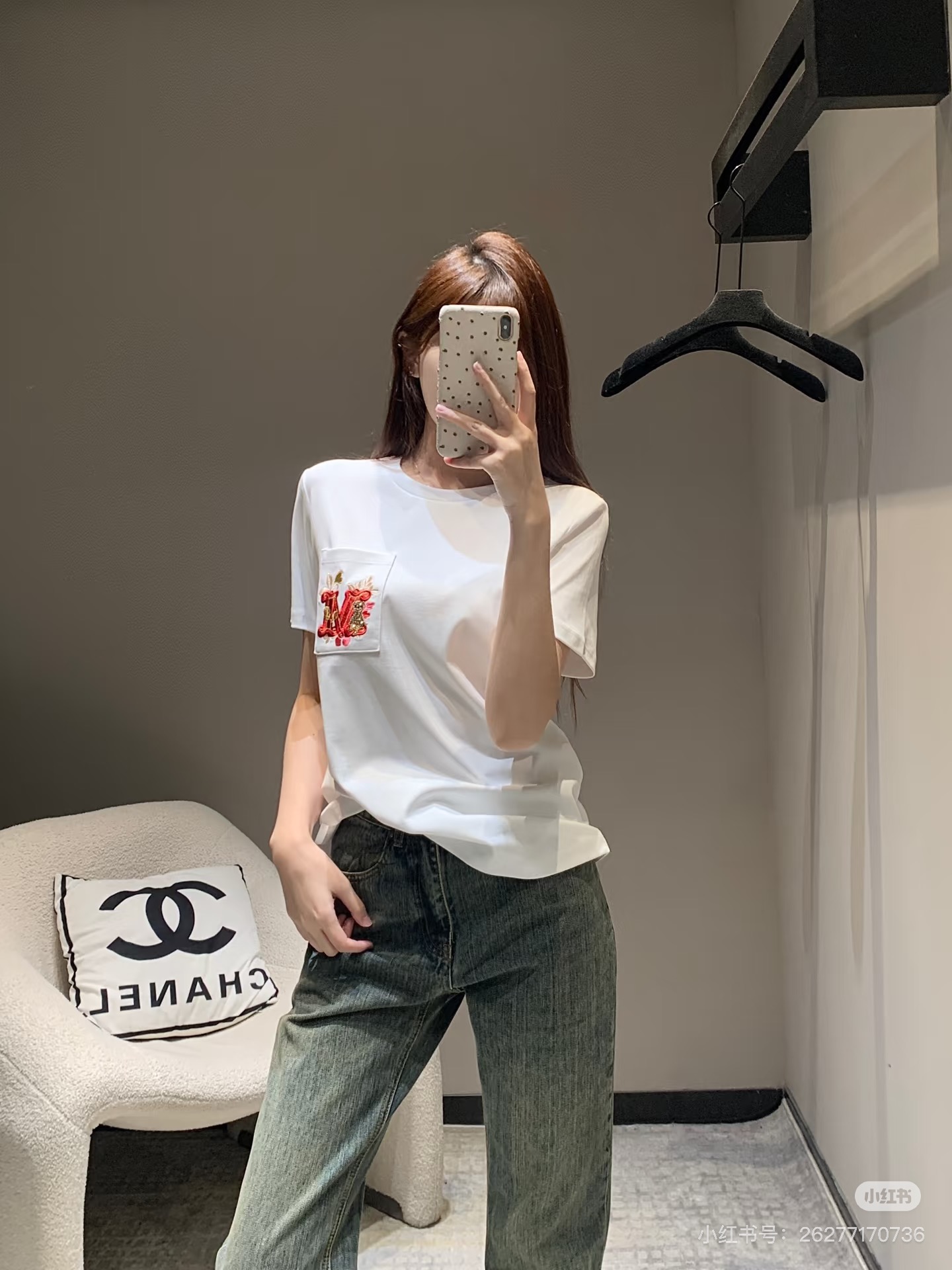 NO:322957,Whether it is a solo or an inner wear, you can easily create a personalized style, which is fashionable and age-reducing!  ,alexander wang19860909无论是单穿还是内搭,都能轻松打造出个性风格,时髦又减龄！,,alexander wang,Women's clothing