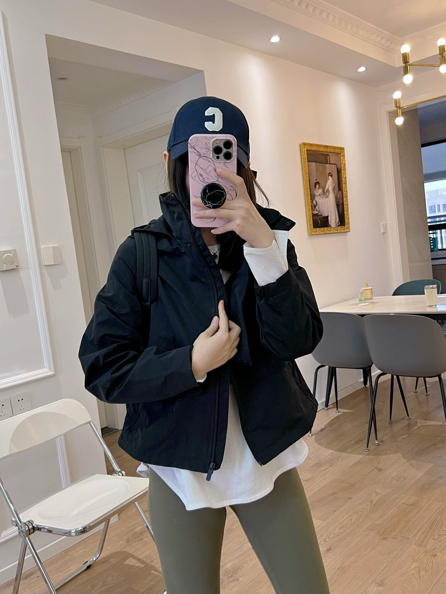 NO:324077,The upper body is absolutely beautiful, and it is definitely a must-have match for lazy people when going out!  Full of casual feeling, alexander wang19860909上身绝绝子好看,绝对是懒人出门必备的随心搭配！休闲感满满,,alexander wang,Women's clothing