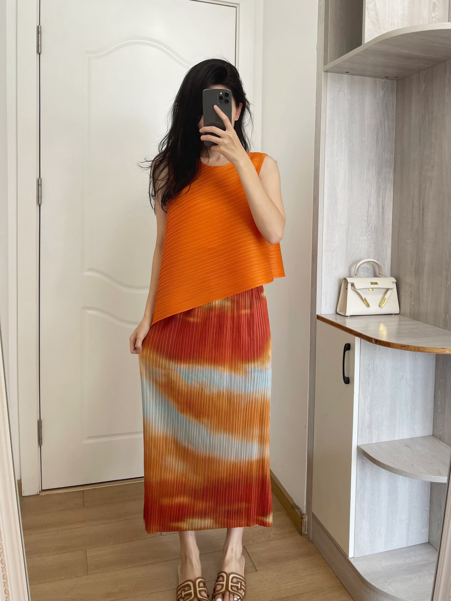 NO:416610,Top skirt model 166 98 wears one size fits, skirts, alexander wang19860909上衣半裙模特166 98穿均码合适,,skirts,alexander wang,Women's clothing