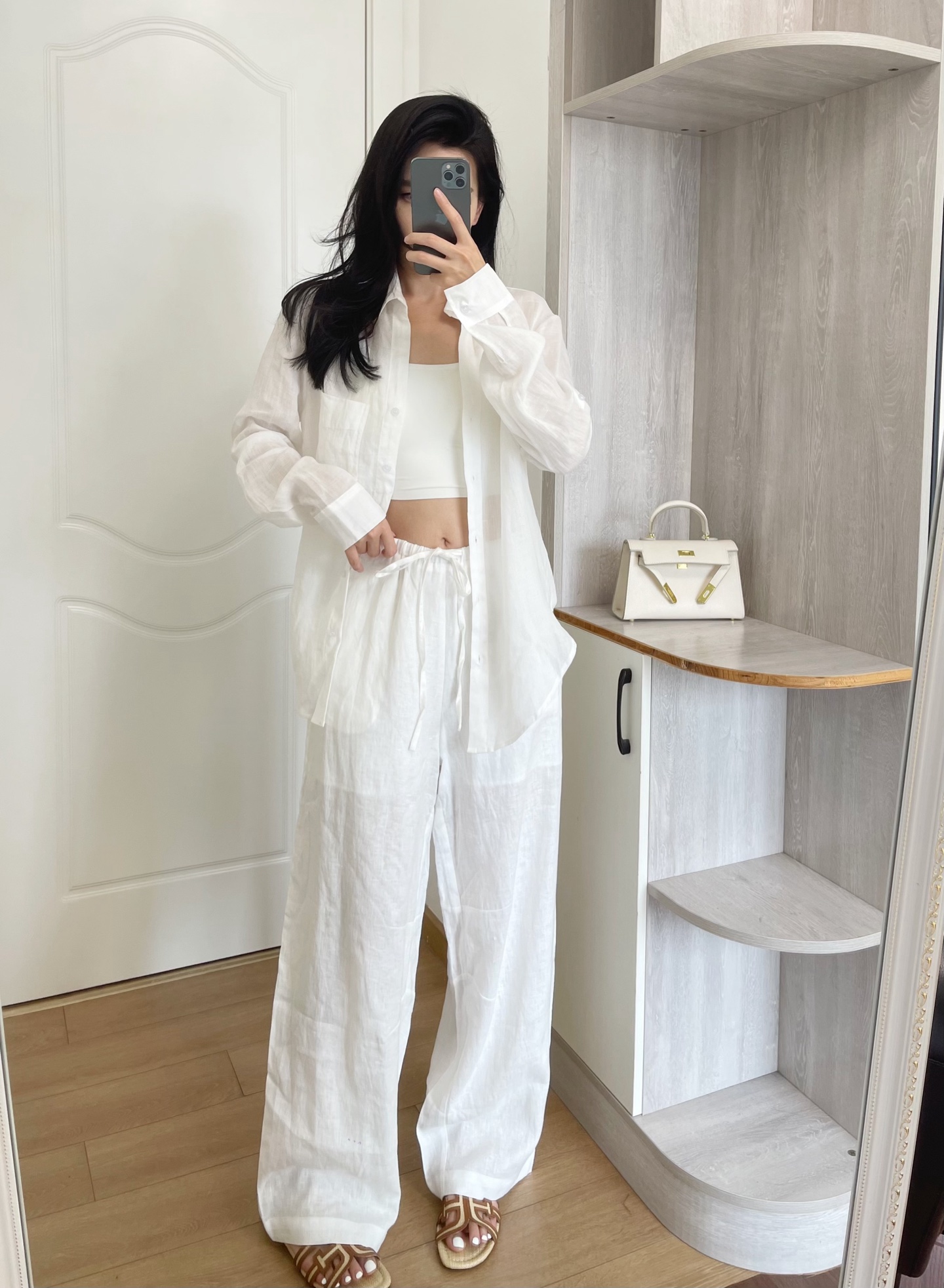 NO:422642,Model 166 98 wear M size loose effect, alexander wang19860909模特166 98穿M码宽松效果,,alexander wang,Women's clothing