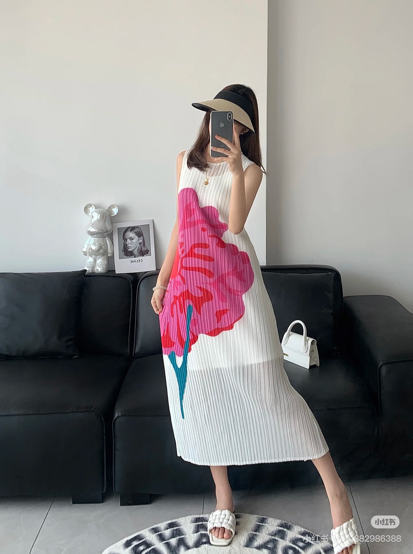 NO:428971,A very white color scheme with charming and delicate colors.,alexander wang19860909巨显白.有韵味又秀气的配色.,,alexander wang,Women's clothing