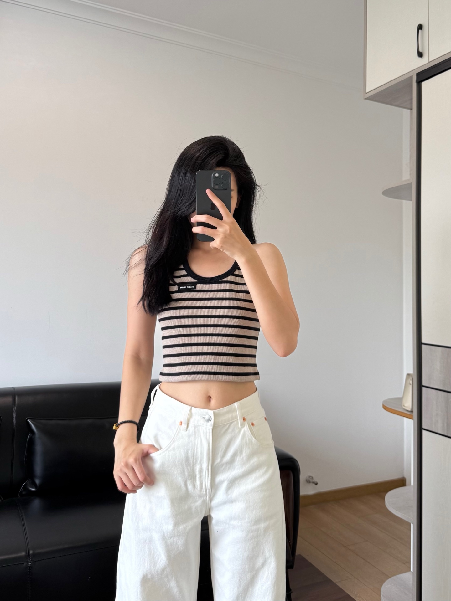 NO:435156,Vest long-sleeved model 166 98 wearing S size slim fit, alexander wang19860909背心长袖模特166 98穿S码修身,,alexander wang,Women's clothing