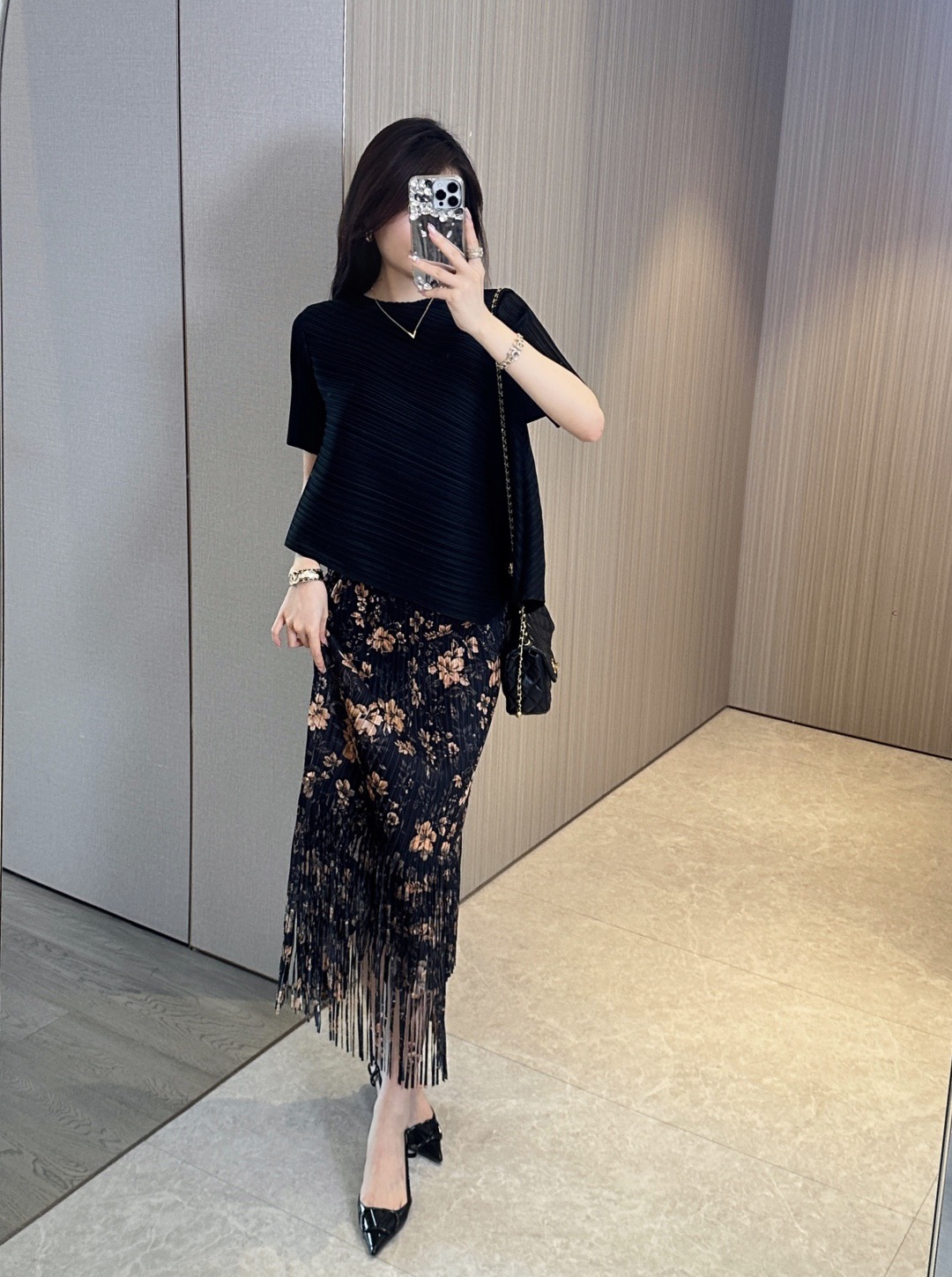 NO:437177,There will be no mistakes in the versatile and slim black!  ,alexander wang19860909百搭又显瘦的黑色不会出错的！,,alexander wang,Women's clothing