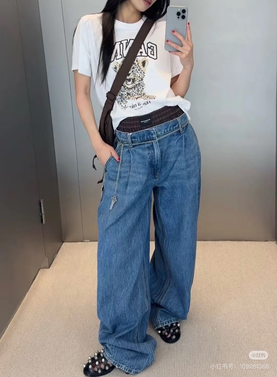 NO:472170,Street fashion is so cute!  !  ,alexander wang19860909街头时髦感好爱！！,,alexander wang,Women's clothing