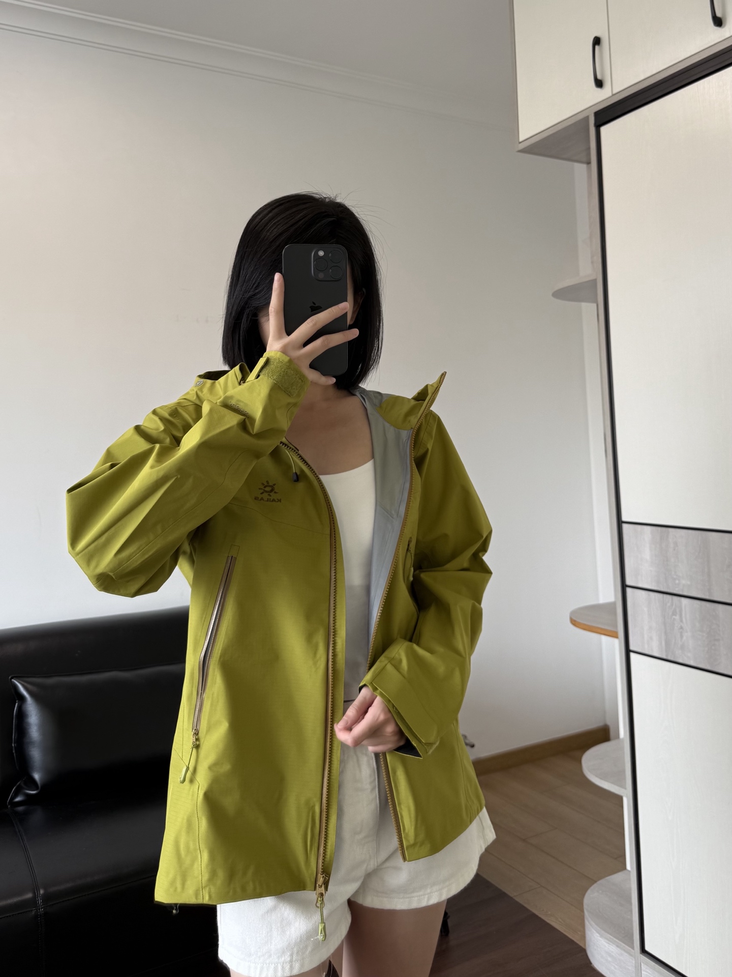 模特166 98穿S码效果
