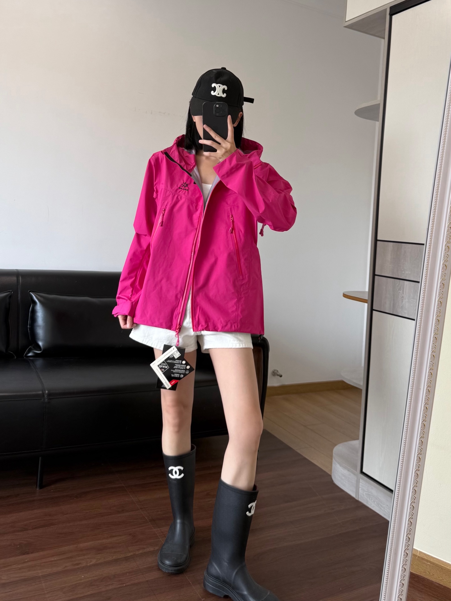 模特166 98穿S码效果
