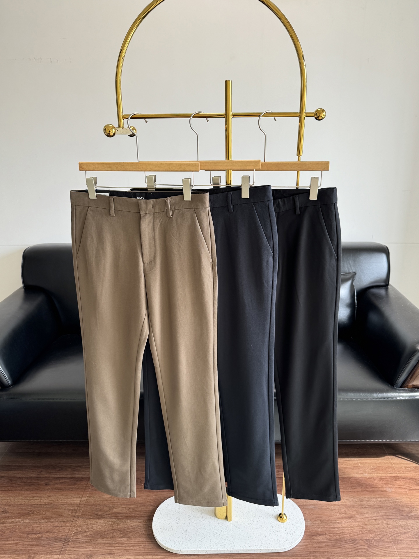 NO:478951,——Boss men's casual pants, classic straight-leg style, BOSS letter printing design in the back pocket, exquisite details. Pants that combine business and workplace in daily casual pants!  Reflecting the meticulous pursuit of high quality, very high-end and high-end quality! Number of codes: 30.32.34.36.38 Khaki, Navy Blue, Black, alexander wang19860909——boss男士休闲裤 经典直筒版型,后兜BOSS字母印花设计,细节精致.日常休闲兼具商务职场于一体的裤子！体现对高品质的细致追求,非常高端显档次! 码数: 30.32.34.36.38 卡其、藏青、黑色,,alexander wang,Women's clothing