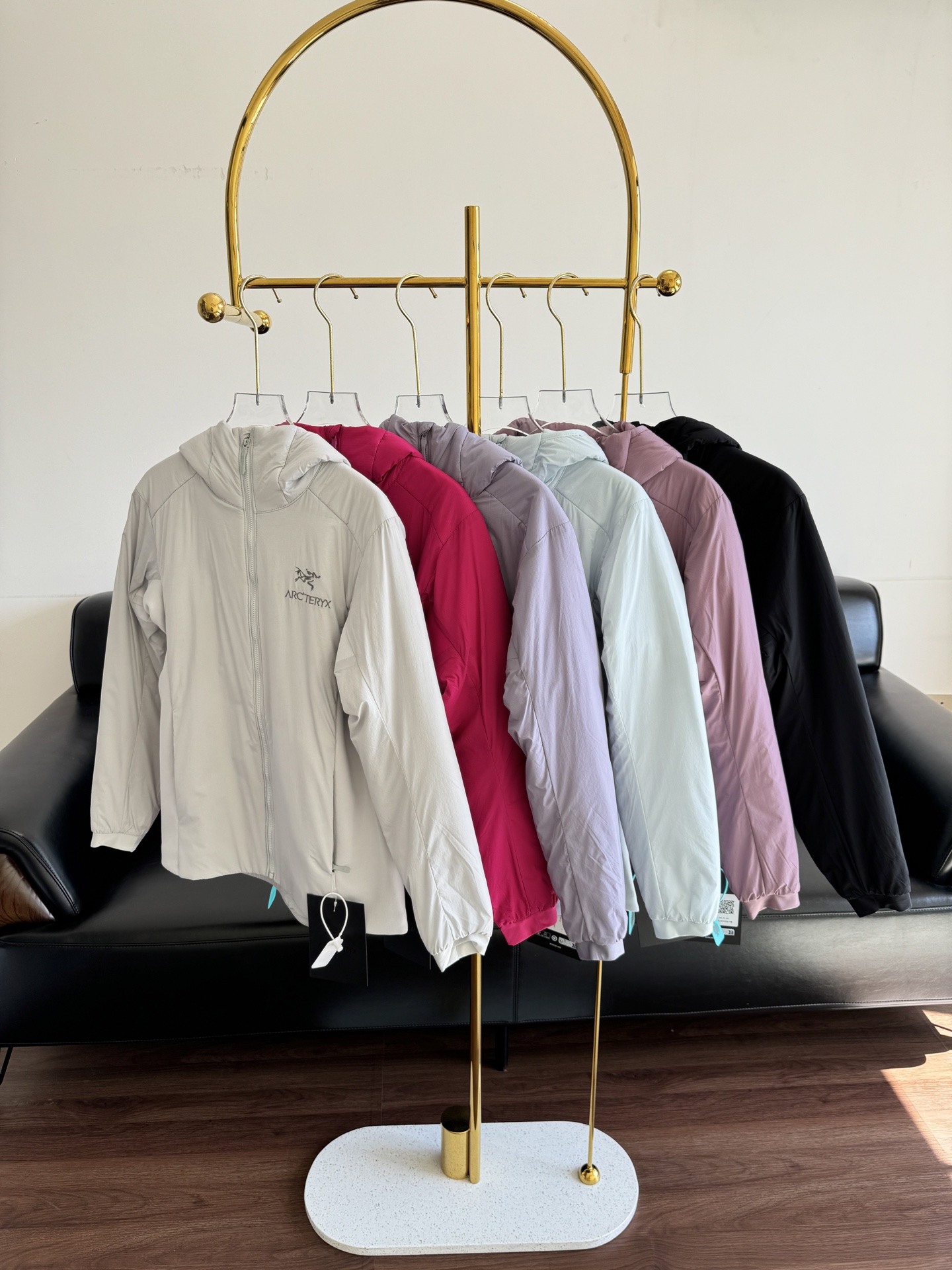 NO:507777,——Archaeoptera Bird Six-Colored Astro Boy Clothes Astro Boy will really change your stereotype of cotton clothing!  Refuse to be bloated and clumped!  Light, warm and comfortable!  The material is very soft!  !  A cotton jacket with basically no weight!  !  Very practical!  Very warm yards-xl,arc'teryx,alexander wang19860909——始祖鸟 六色阿童木棉服 阿童木真的会改变你对棉服的刻板印象！ 拒绝臃肿结团！有轻又暖和又舒服！ 料子很柔软！！ 基本上没有重量的一件棉服！！ 非常实用！很暖和 码数s-xl,arc'teryx,alexander wang,Women's clothing