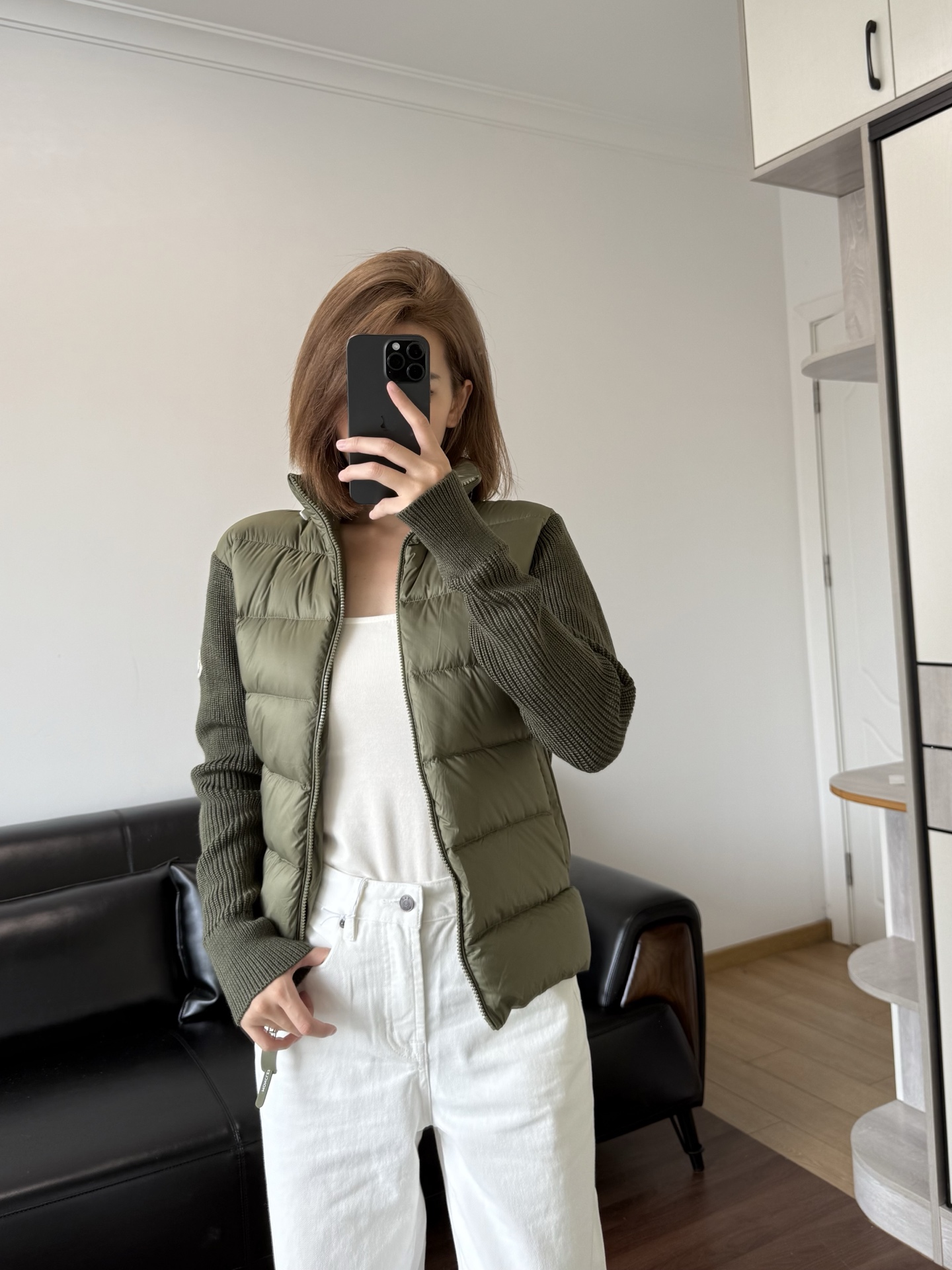 NO:547880,This style of clothes needs to be worn just right to show off your figure, Alexander wang19860909这种版型的衣服要穿的刚刚好才显身材,,alexander wang,Women's clothing