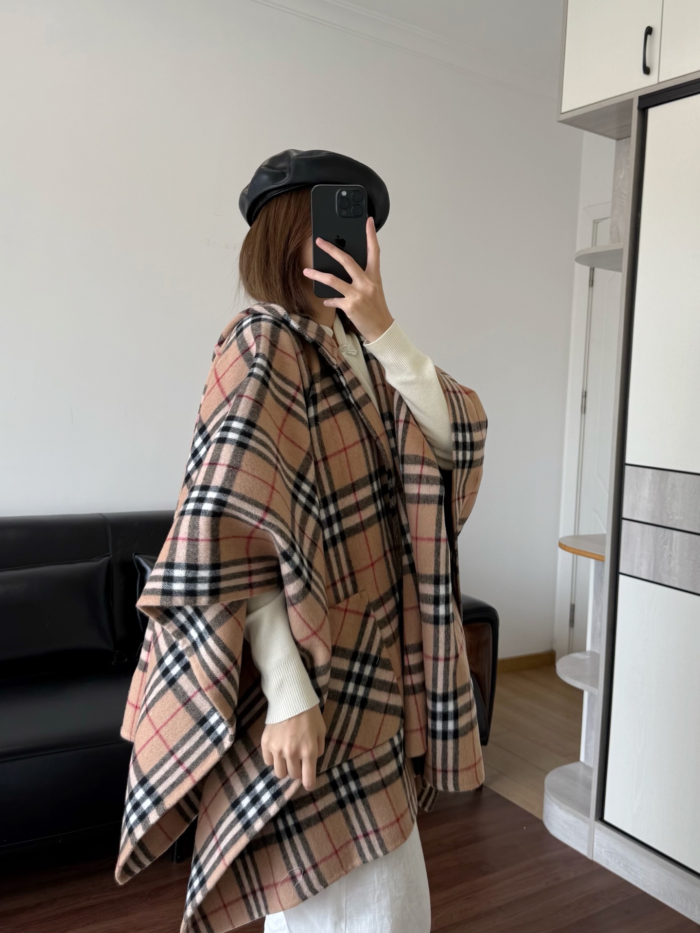 NO:576615,Model 166 98 wears one size fits all, alexander wang19860909模特166 98穿均码效果合适,,alexander wang,Women's clothing