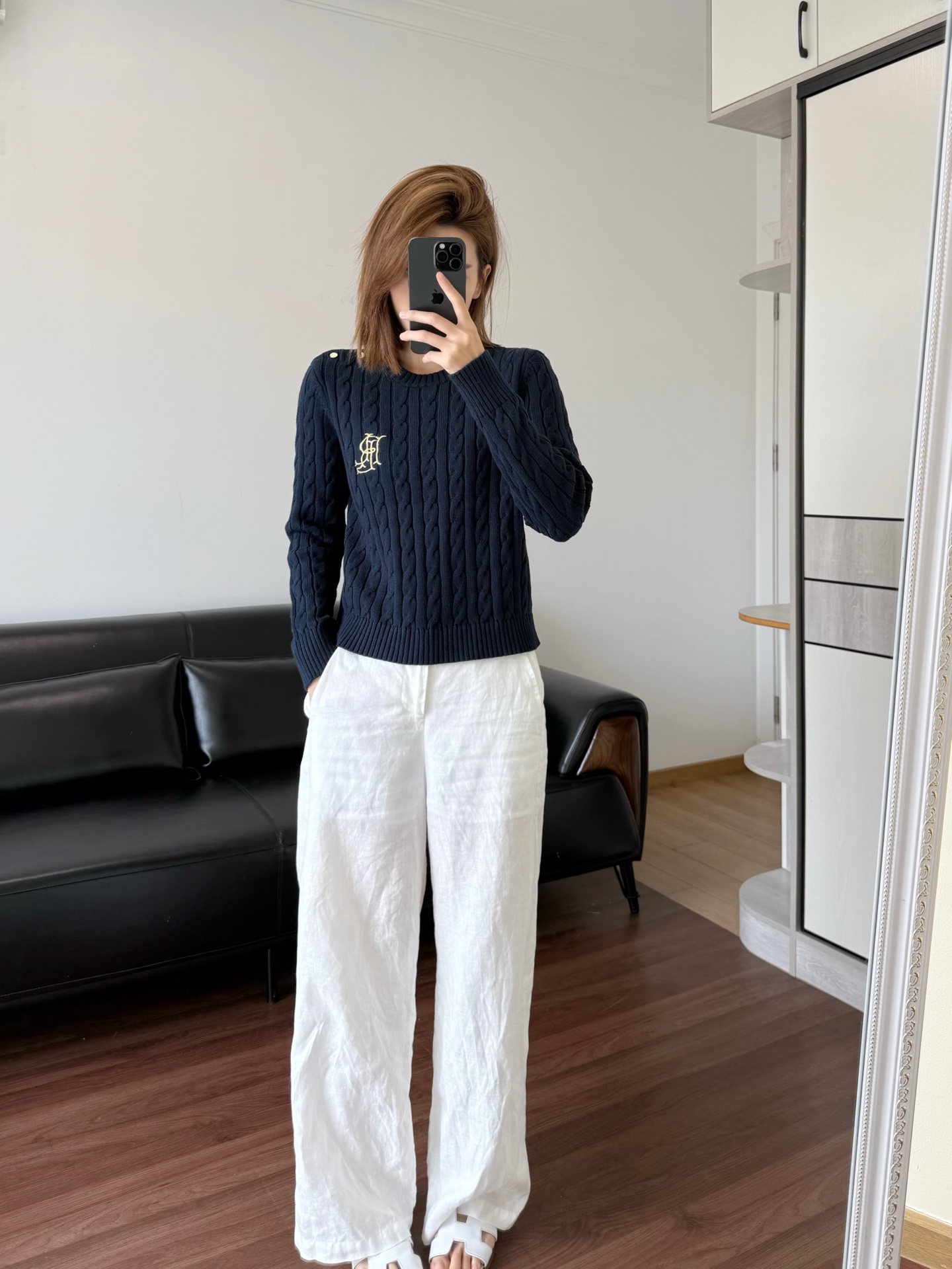 NO:579337,Navy blue will make you look slimmer. If you like a sense of high-end, you can choose this color, alexander wang19860909藏蓝色会更显瘦 喜欢高级感可以拿这个色,,alexander wang,Women's clothing