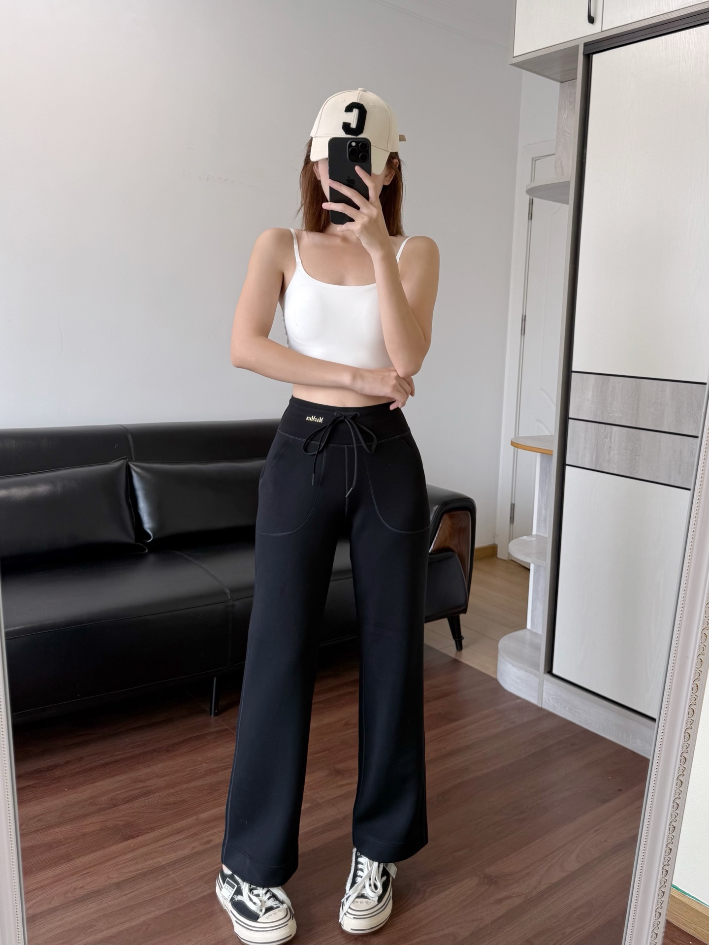 NO:587229,Model 166 98 wears S size slim fit,,alexander wang19860909模特166 98穿S码修身,,alexander wang,Women's clothing