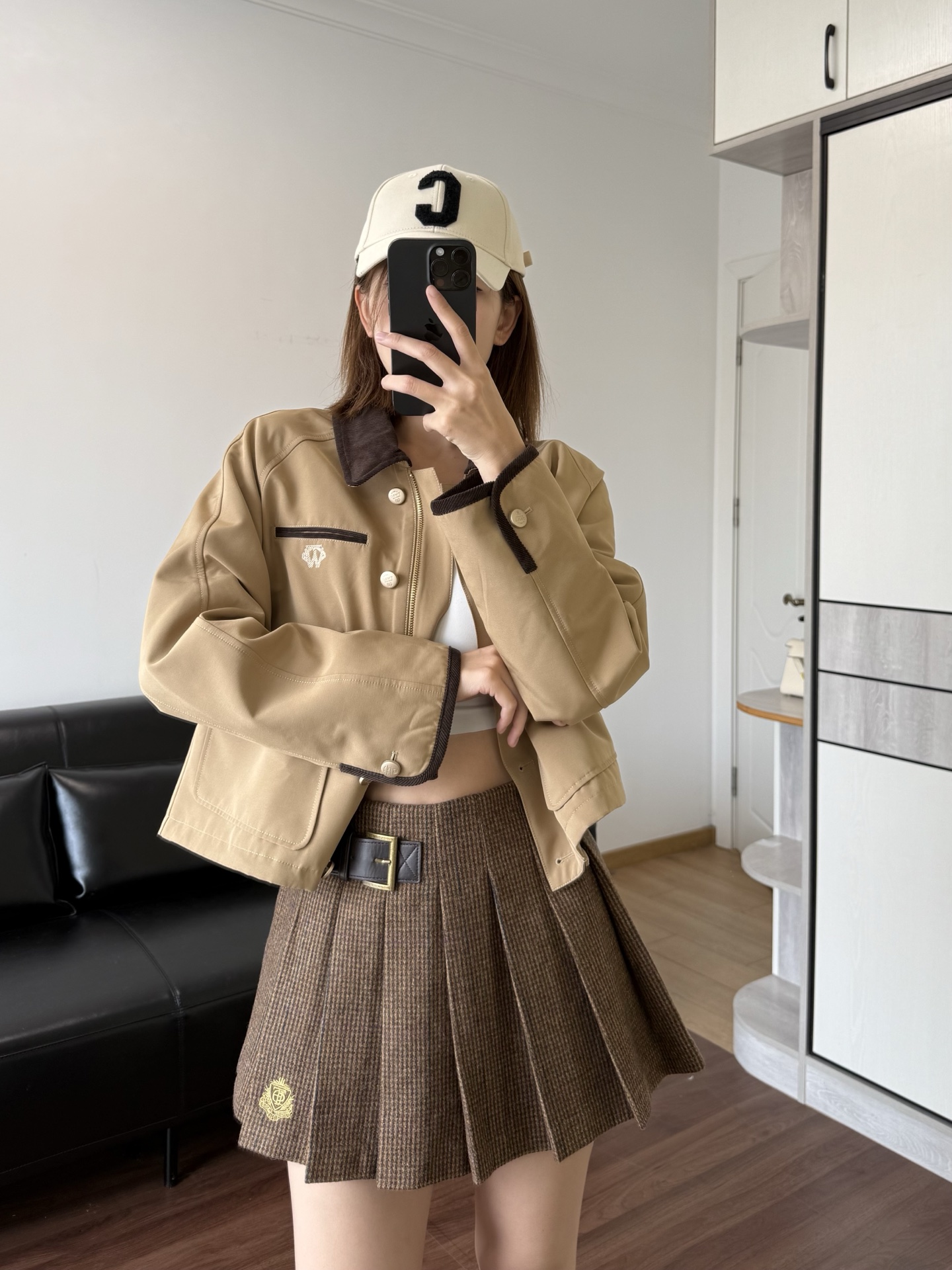 NO:748645,Model 166 98 wears size S, which is suitable.19860909模特166 98穿S码合适,,,Women's clothing