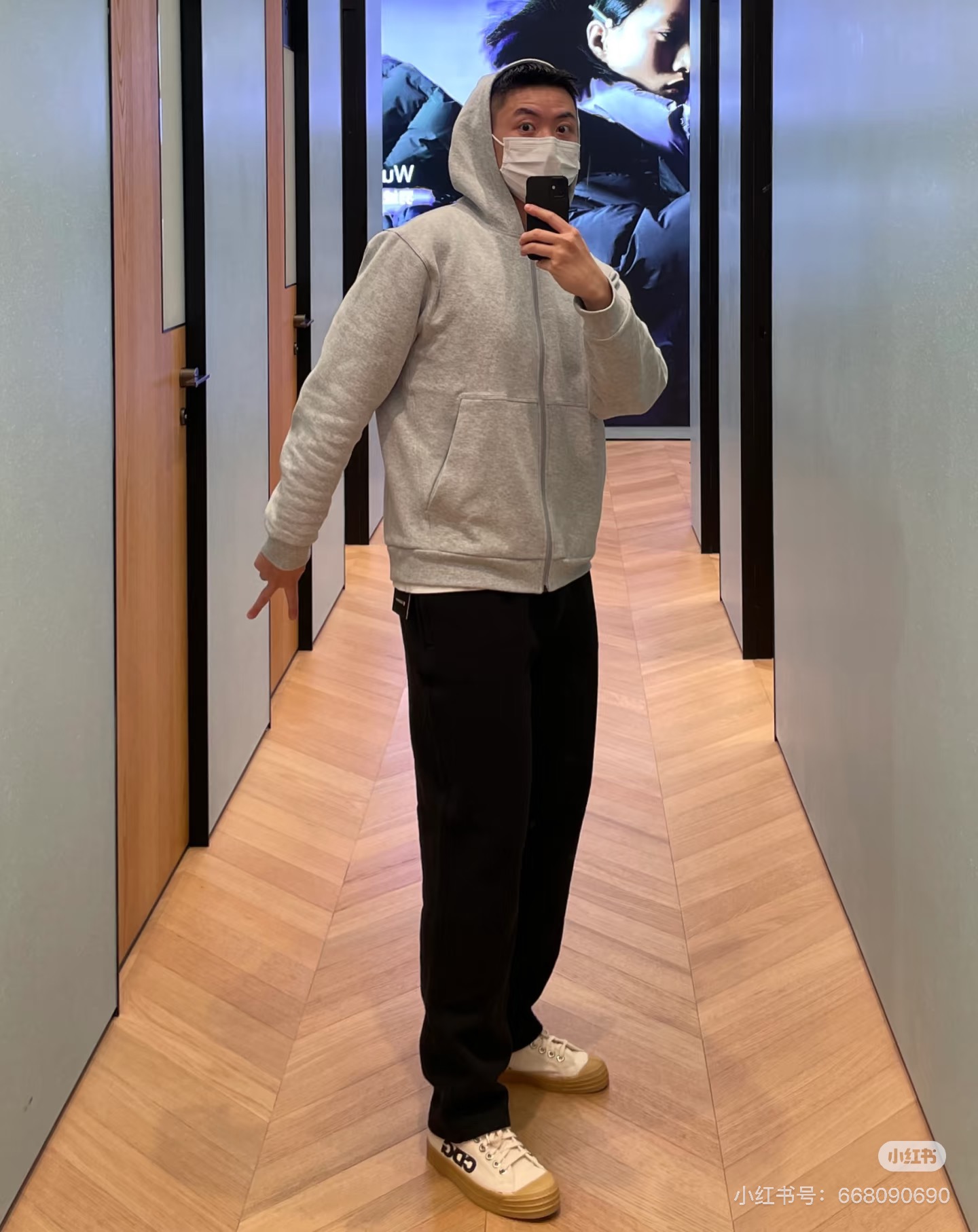 NO:610300,No matter how you put it together, it is full of high-end feeling. Overall, I love it, alexander wang19860909怎么搭都是充满高级感,整体加分爱了,,alexander wang,Women's clothing