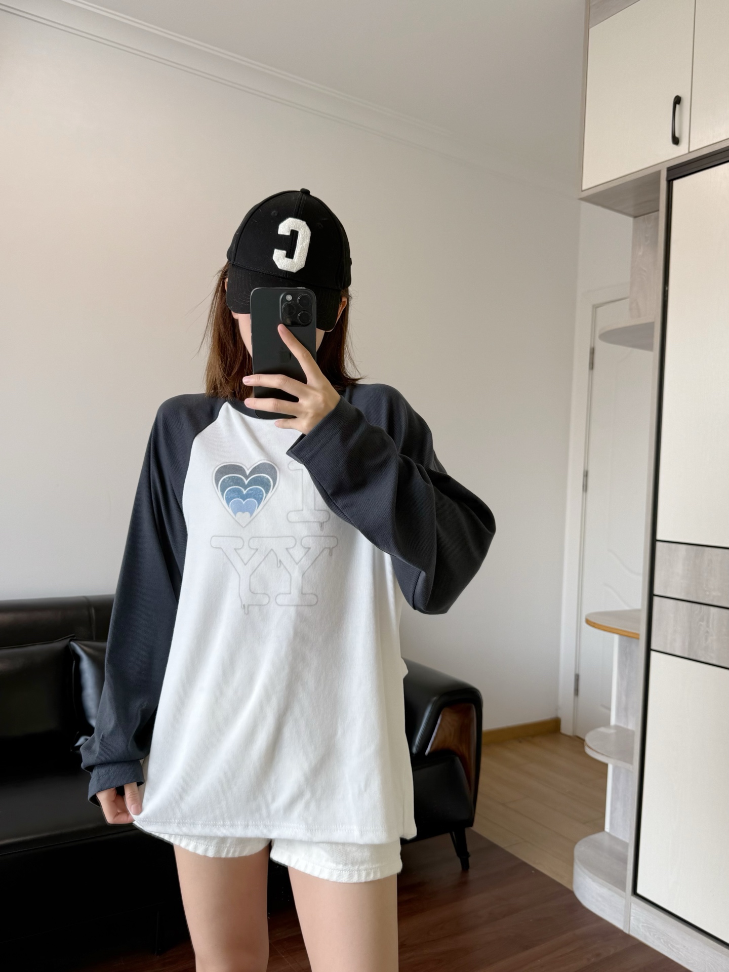 NO:667378,Model 166 98 wears size S loose,, 19860909模特166 98穿S码宽松,, ,Women's clothing