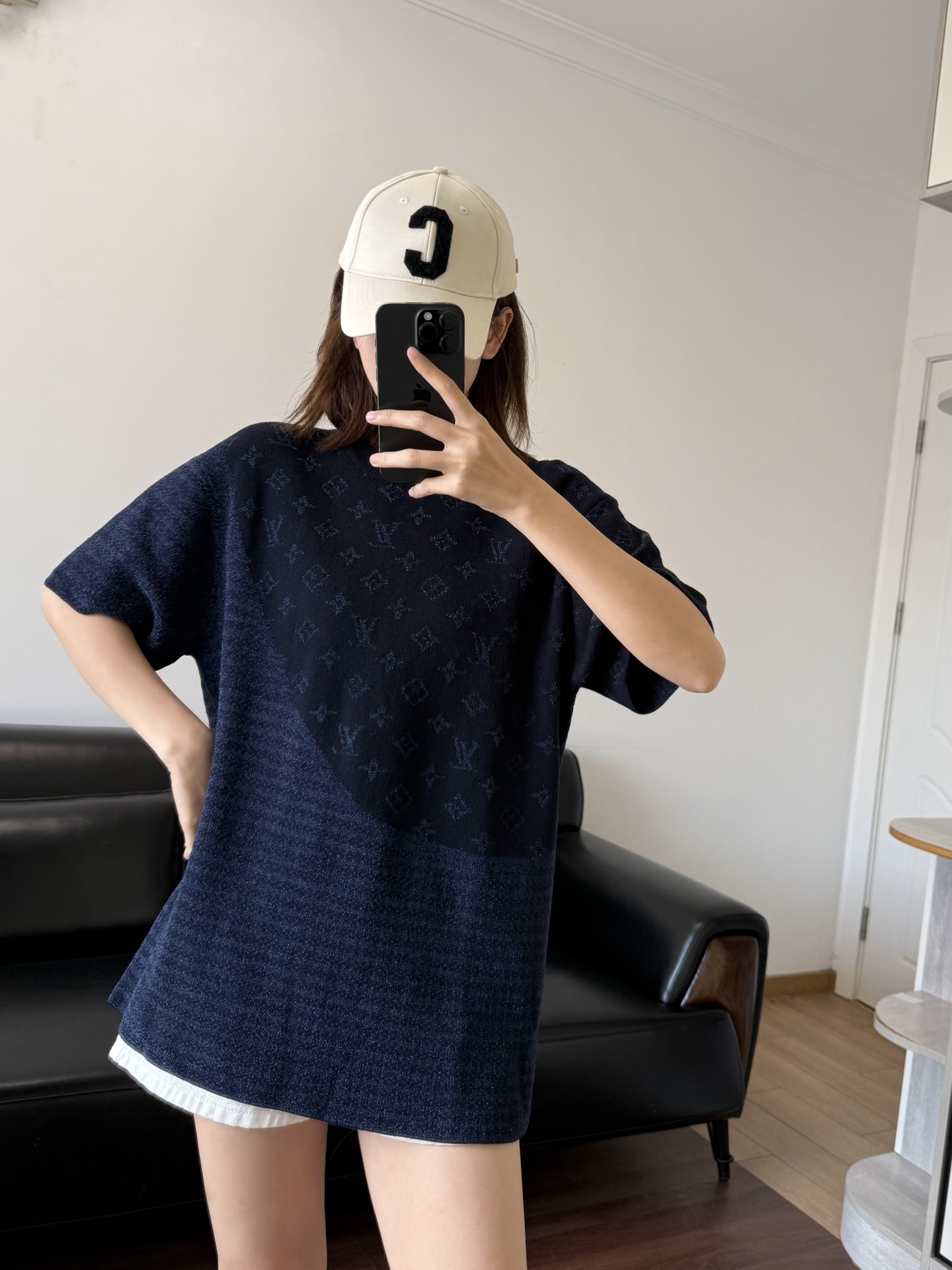 NO:684651,T-shirt sweatshirt model 166 98 wear S size loose effect,,hoodie,sweatshirts,tees,t-shirt,19860909T恤卫衣模特166 98穿S码宽松效果,,hoodie,sweatshirts,tees，t-shirt,,Women's clothing