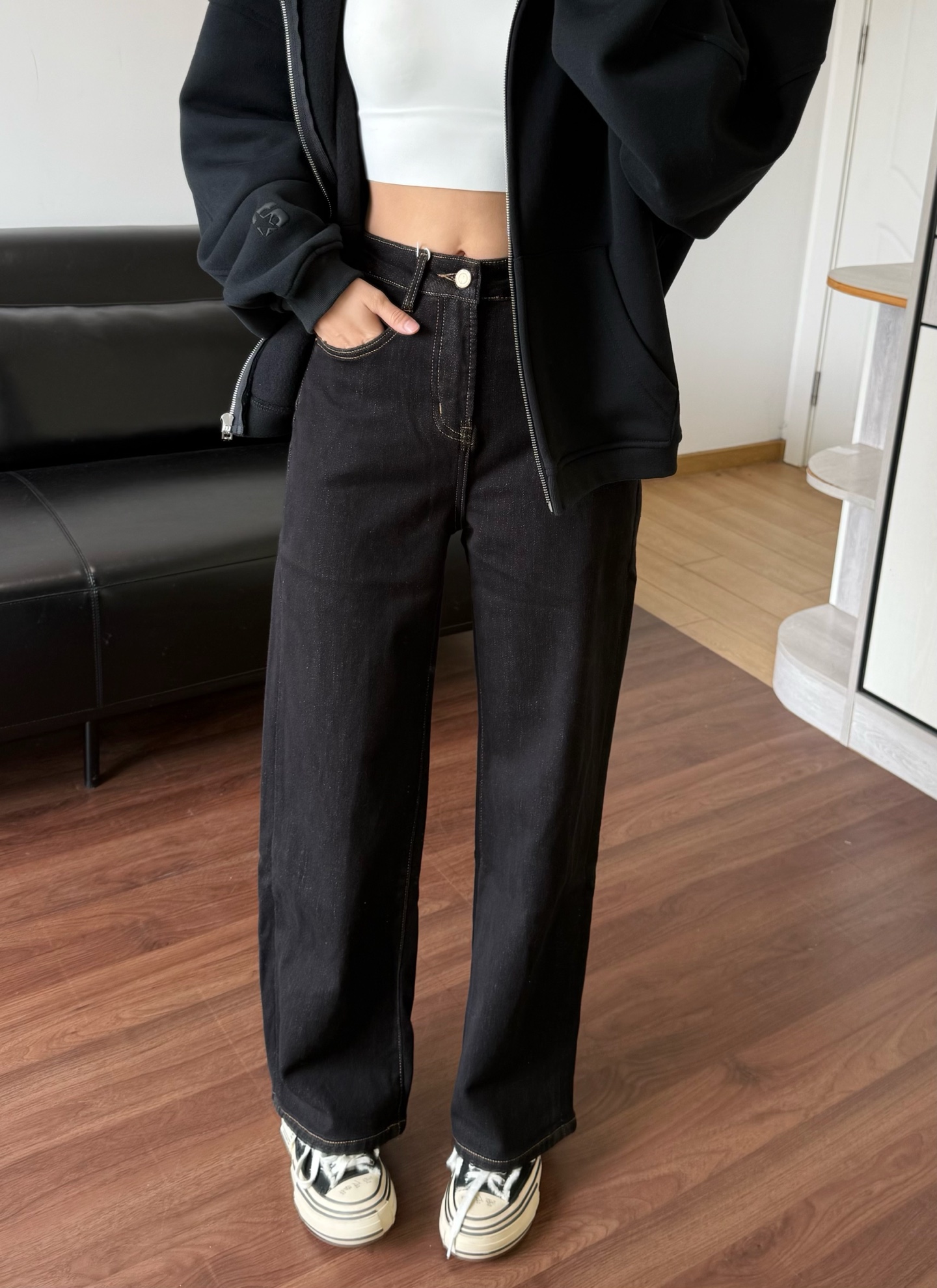 NO:686087,Model 166 98 wears size S, which is suitable.19860909模特166 98穿S码合适,,,Women's clothing