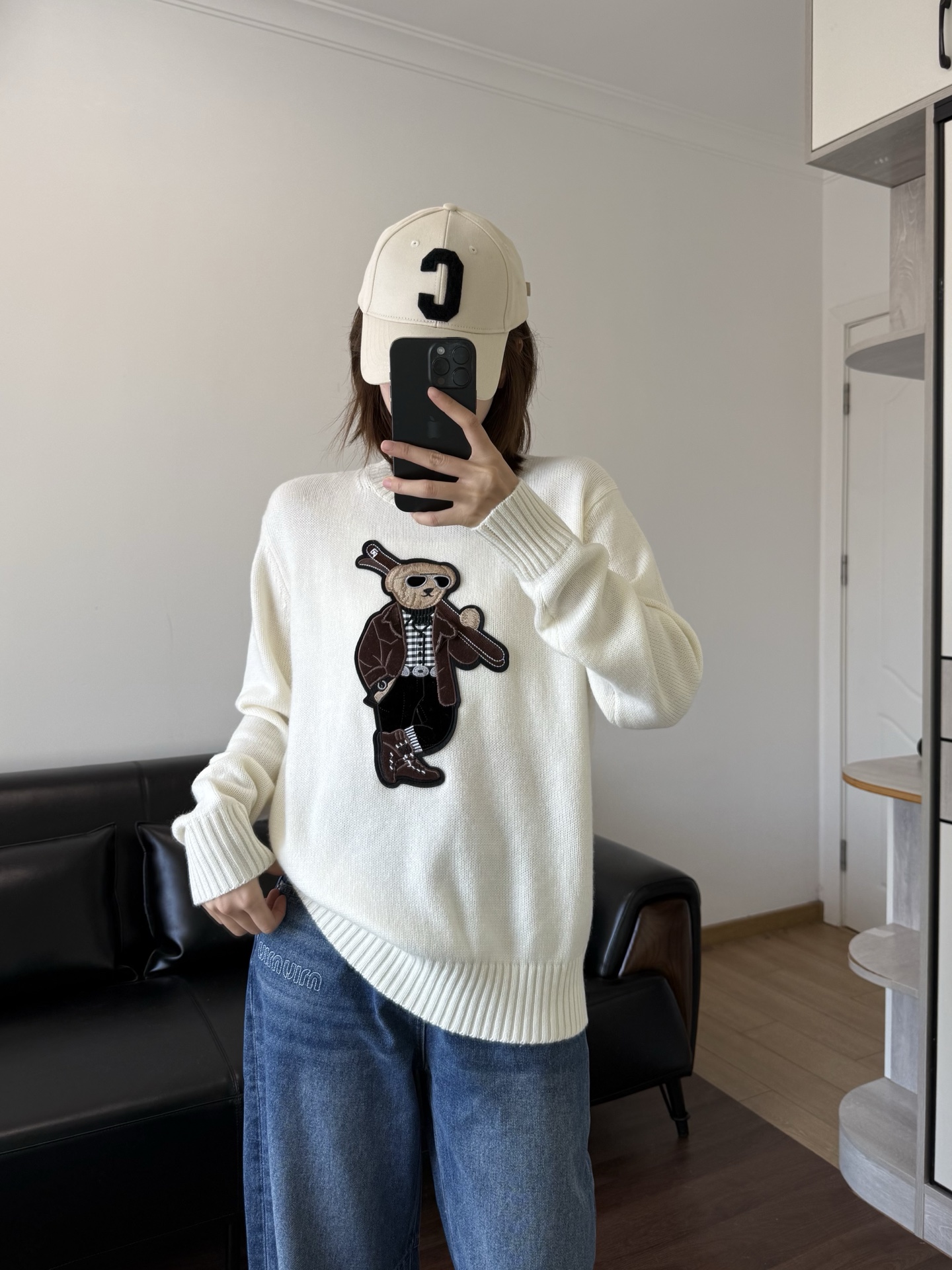 NO:696169,The clothes are very stretchy. Take the correct size.19860909衣服弹力很大 按照正码拿,,,Women's clothing