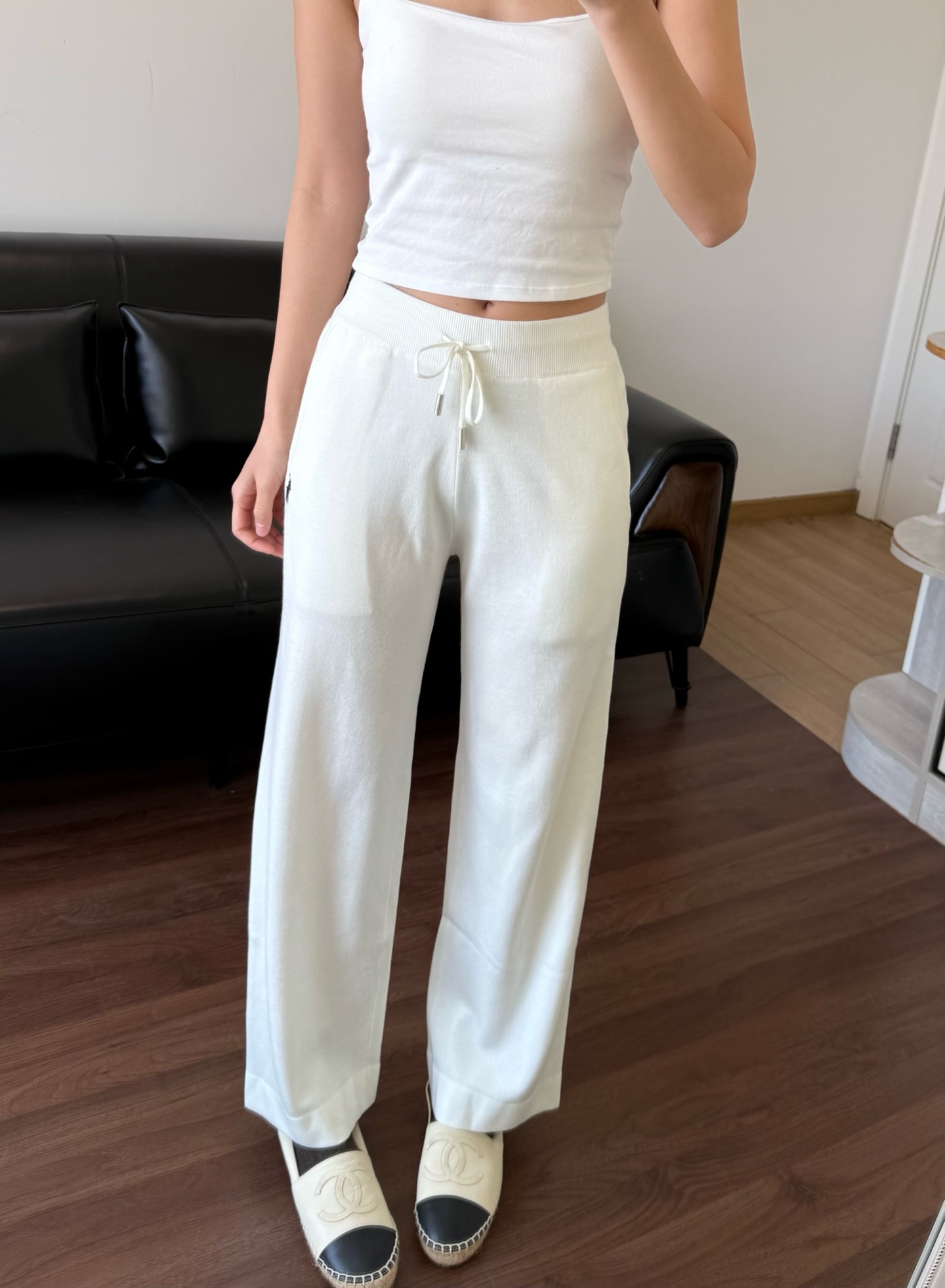 NO:708631,The pants are very stretchy and come true to size.19860909裤子弹力很大 正码拿,,,Women's clothing