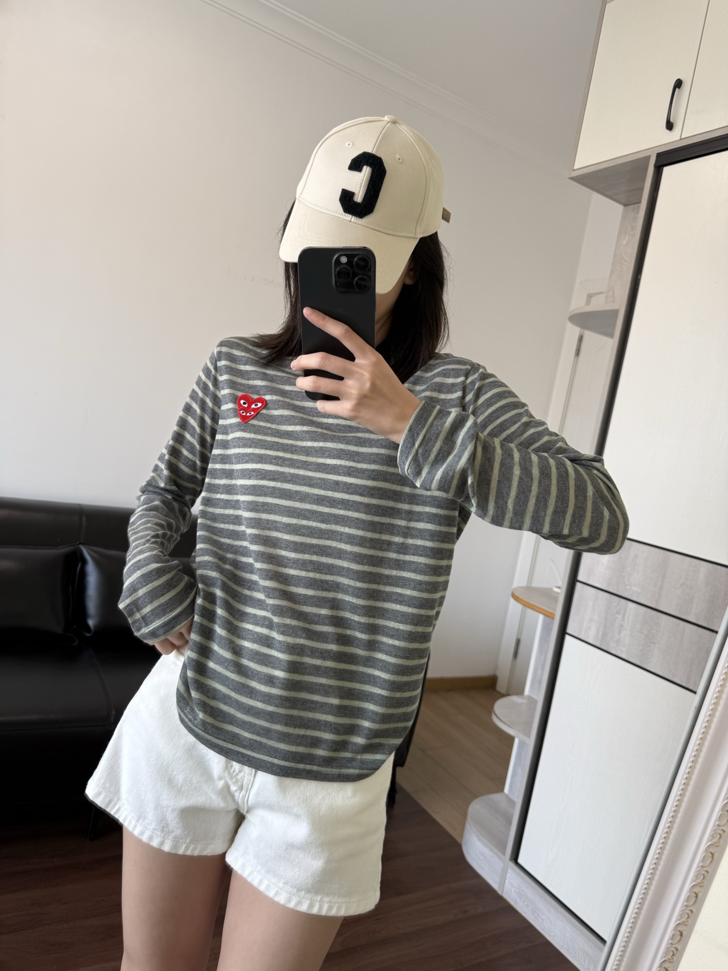 NO:800357,Model 166 98 wears size S, which is suitable.19860909模特166 98穿S码合适,,,Women's clothing