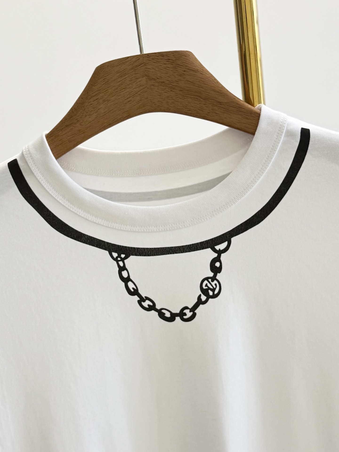 LV Women LV T — photo 4