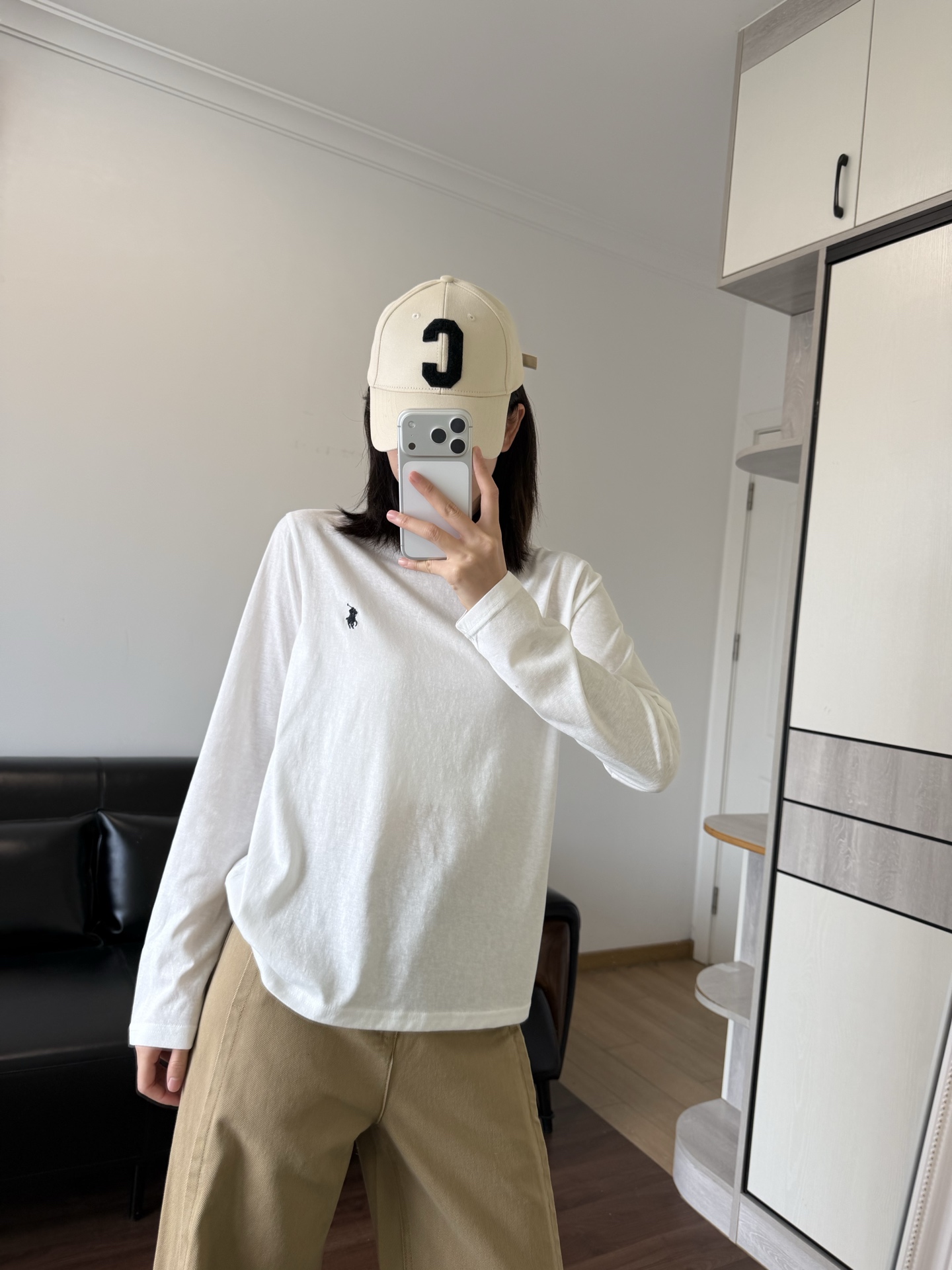 NO:752440,Model 166 98 wears size S, which is suitable.19860909模特166 98穿S码合适,,,Women's clothing