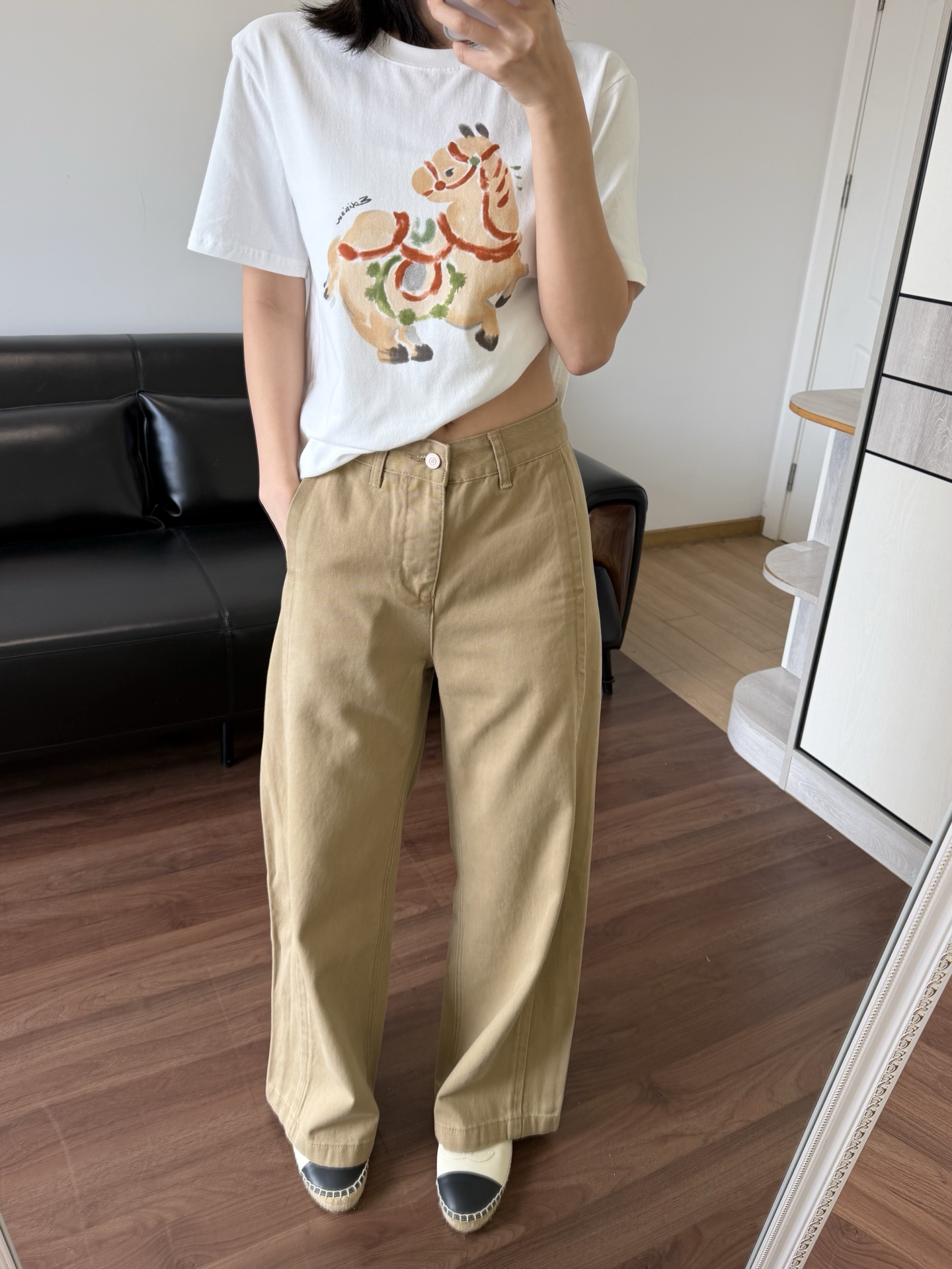 NO:752446,Model 166 98 wears size S, which is suitable.19860909模特166 98穿S码合适,,,Women's clothing