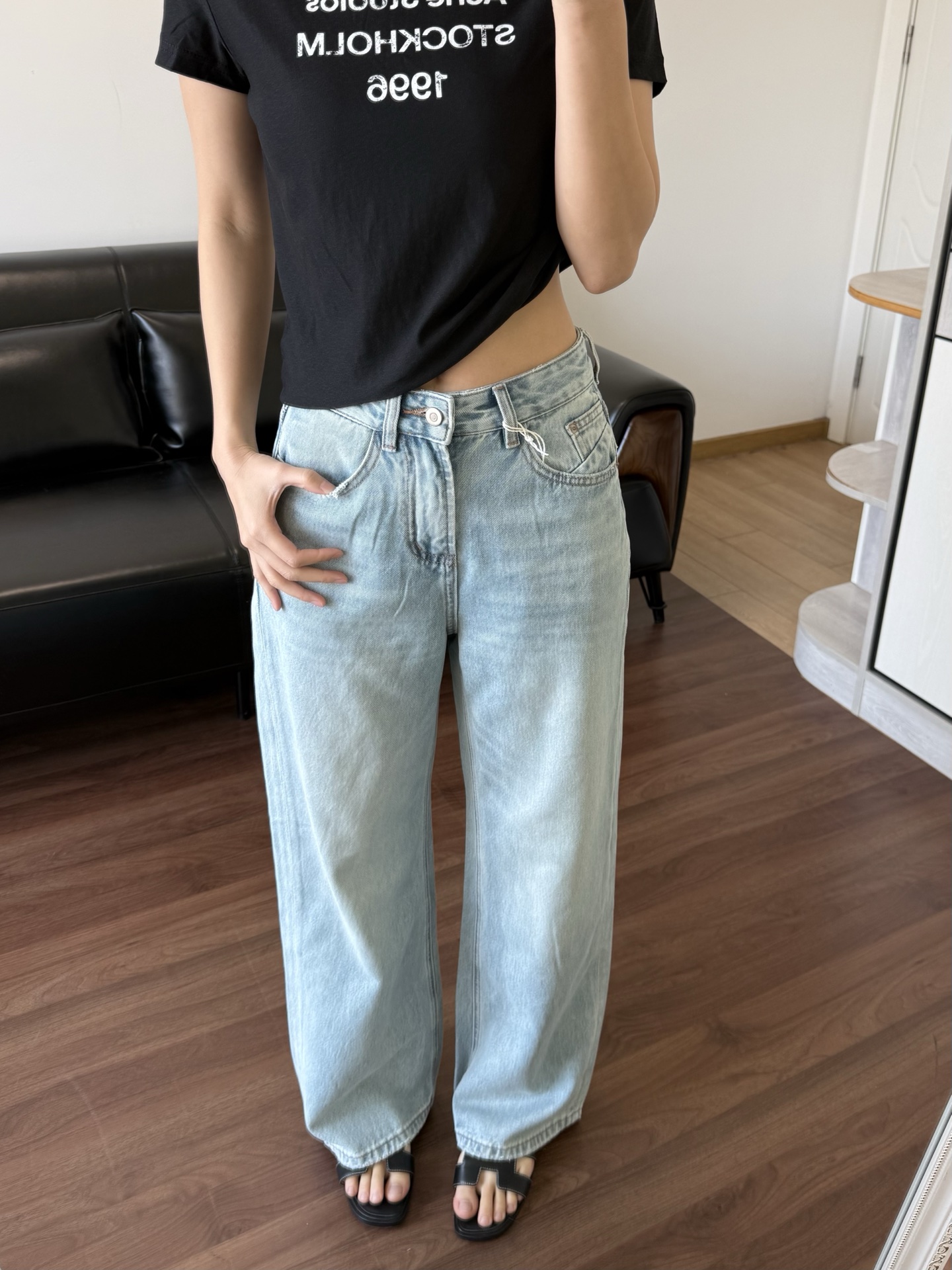 NO:752926,Model 166 98 wears size S. Take the correct size according to your waist size.19860909模特166 98穿S码合适 按照腰围正码拿,,,Women's clothing