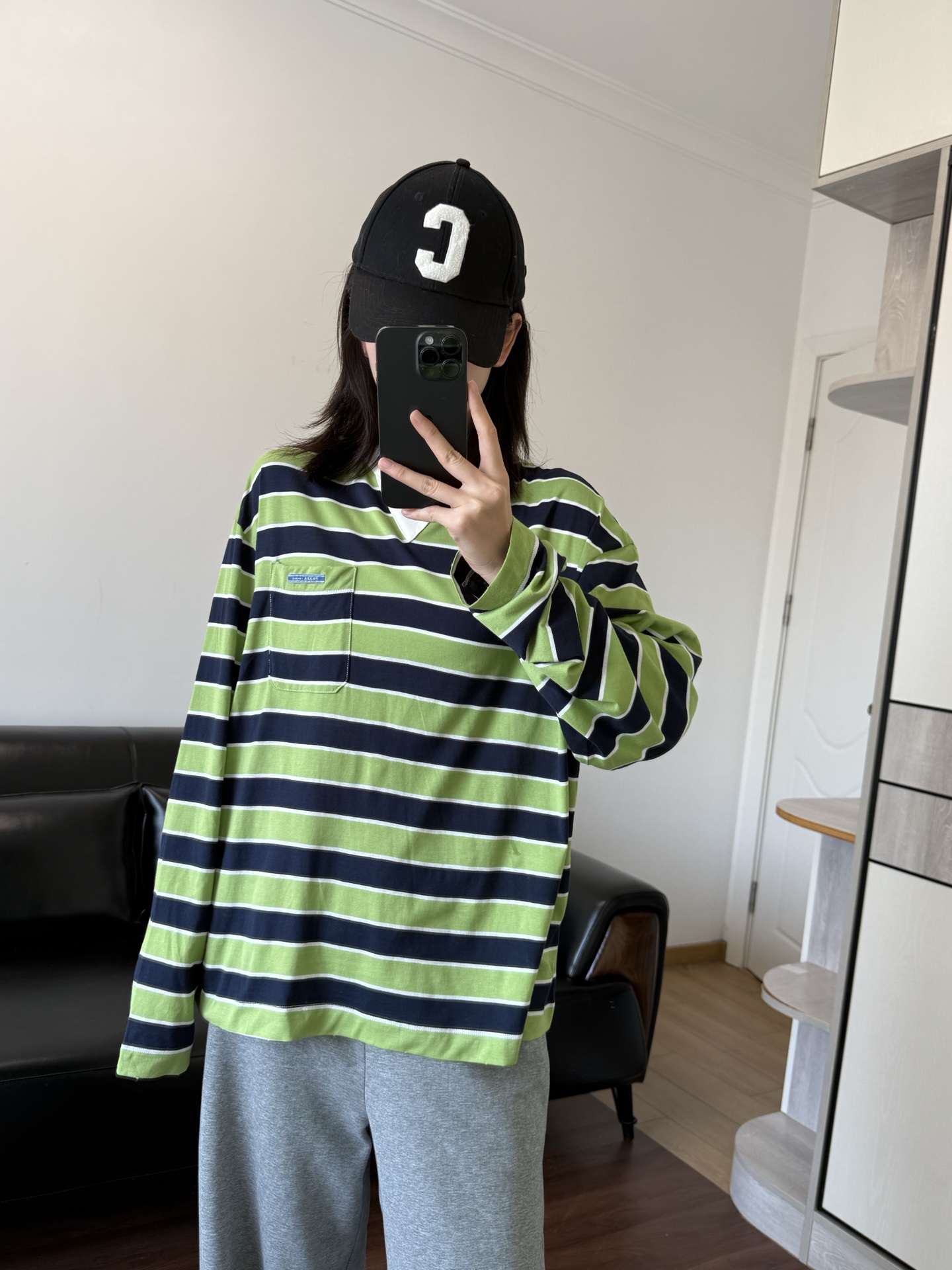 NO:762275,Model 166 98 wears size S for loose effect,,19860909模特166 98穿S码宽松效果,,,Women's clothing